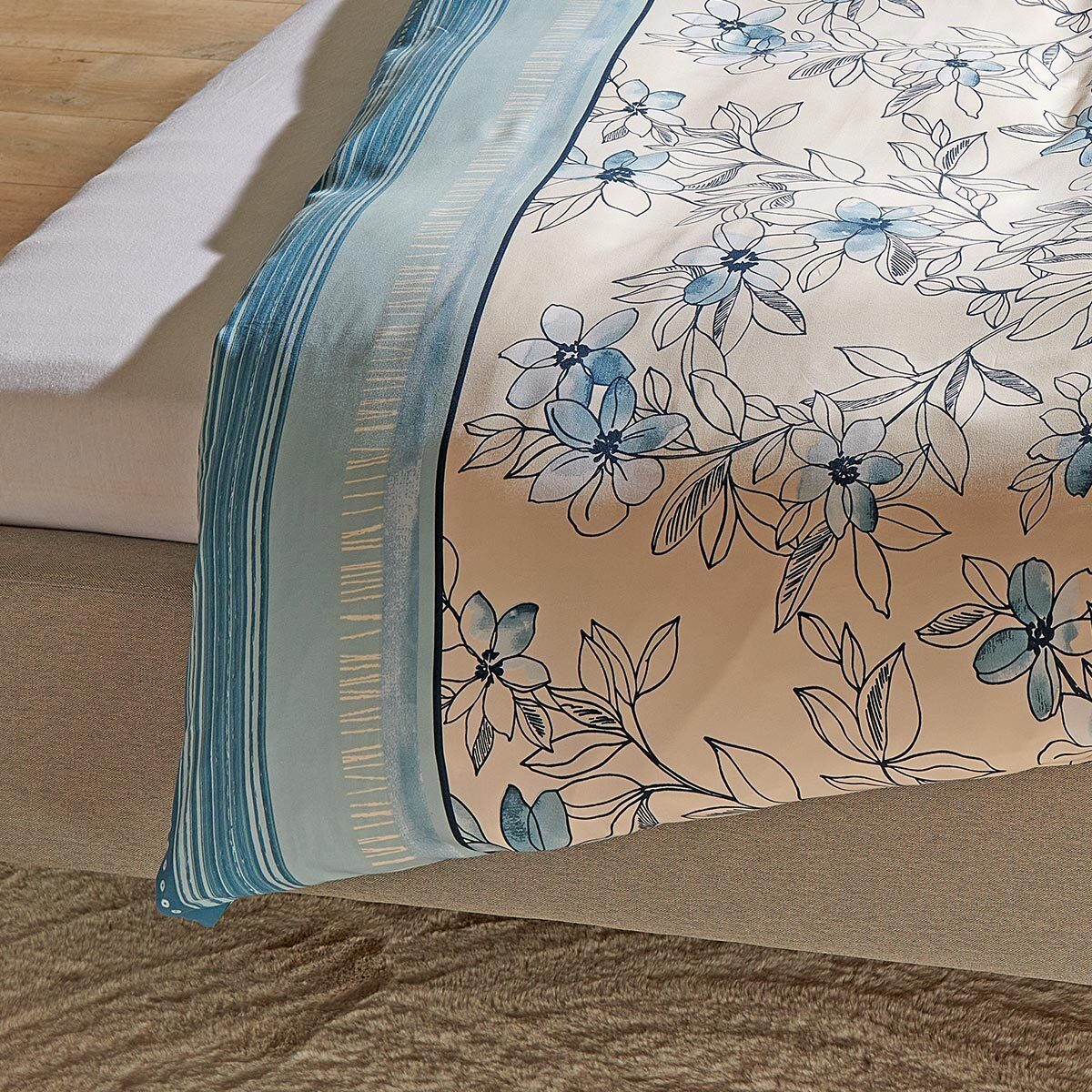 TRAUMSCHLAF Bettwäsche Fiori blau, Mikrofaser, 2 teilig