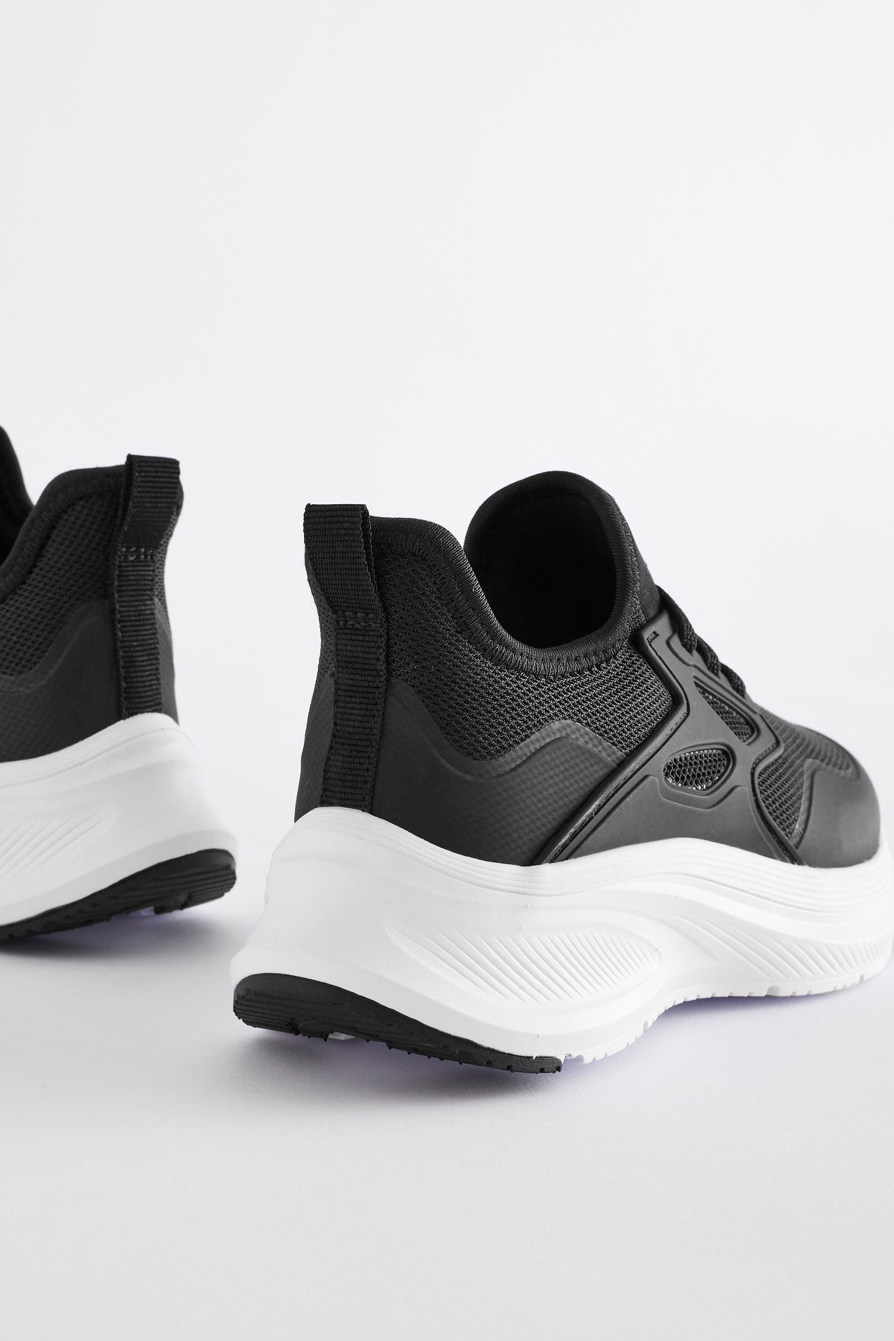 Next Elastischer Sportschuh mit Schnürung Sneaker günstig online kaufen