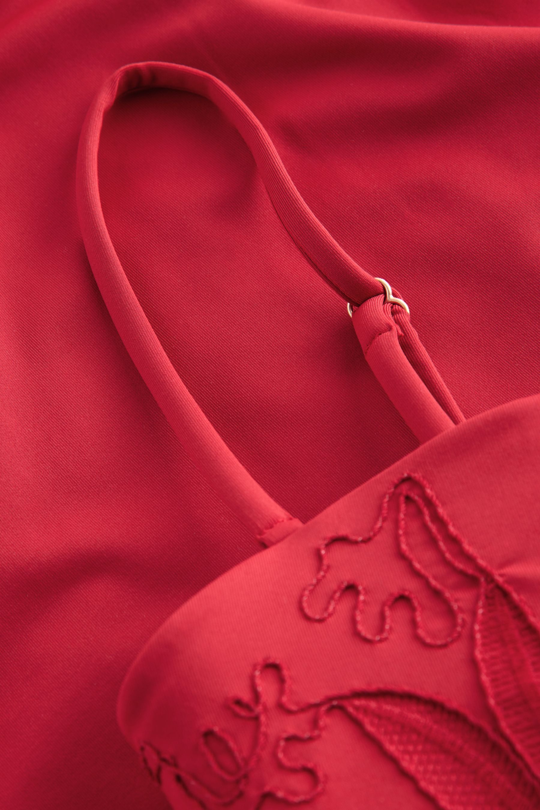 Next Badeanzug Bestickter Shaping-Badeanzug ohne Träger (1-St) günstig online kaufen