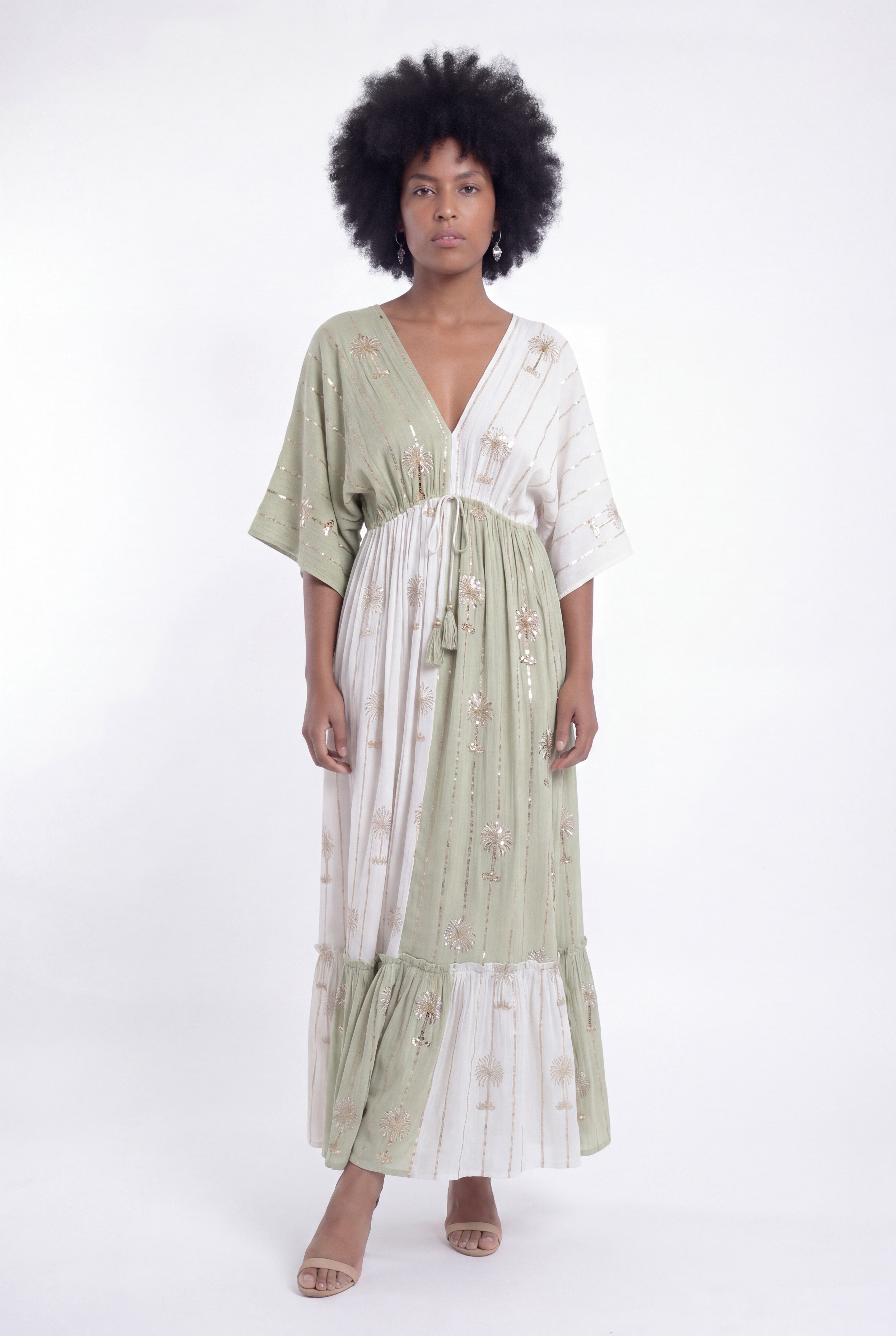 YC Fashion & Style Maxikleid V-Ausschnitt Kleid Blau-Creme – One Size 34–40 aus Viskose
