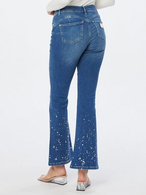 Sarah Kern Bootcut-Jeans mit kunstvollen Farbspritzern