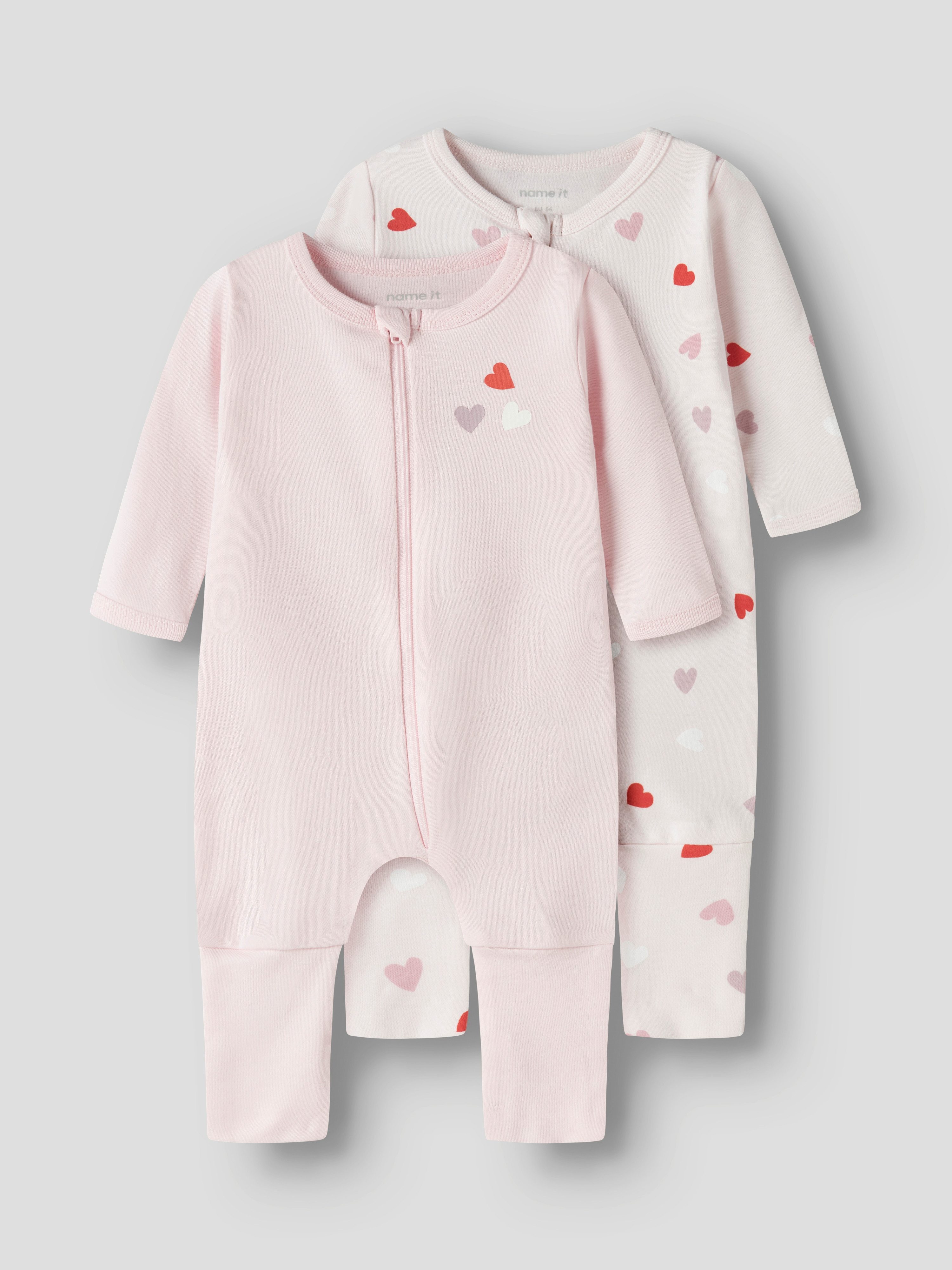 Name It Schlafanzug NBFNIGHTSUIT 2P ZIP FF CAR. HEART NOOS (Packung, 2 tlg) aus Baumwolle, bequeme Passform, mit Umschlagbund