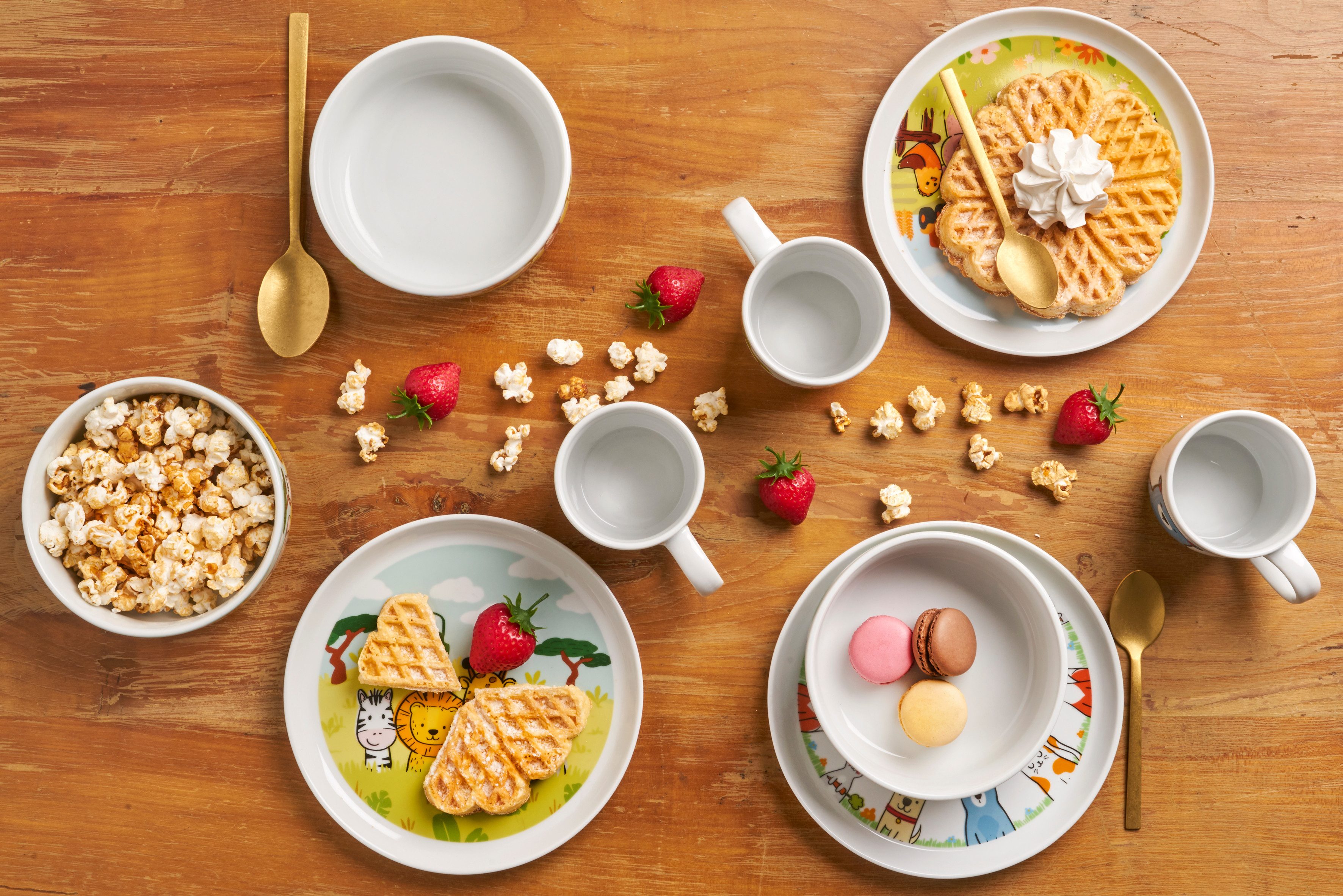 van Well Kindergeschirr-Set Kinderset Fuchs und Freunde, 3-teilig, Geschirr-Set, Service (3-tlg), 1 Personen, Porzellan, mit farbenfrohem Dekor, spülmaschinen- und mikrowellengeeignet