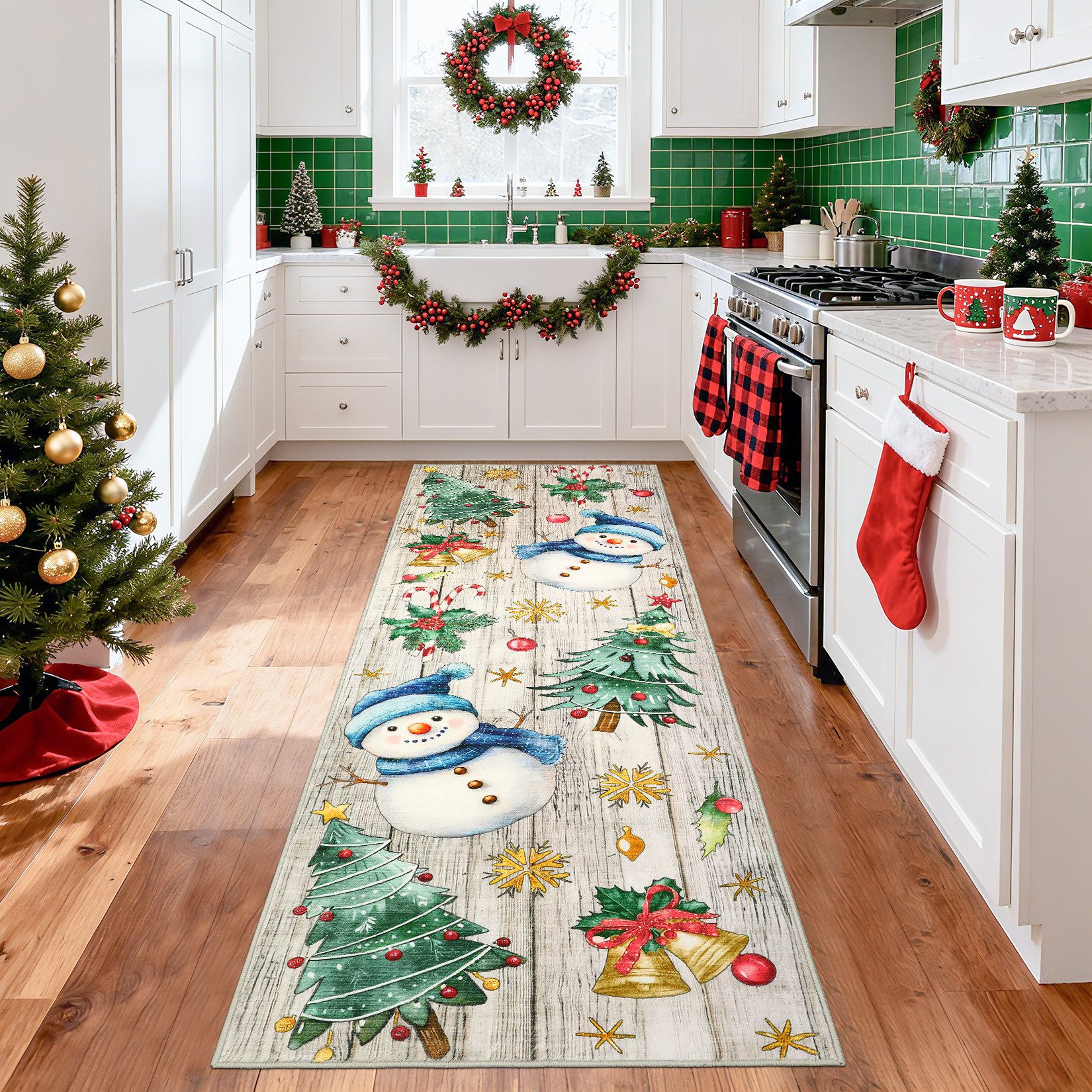 GarveeMore Teppich Schneemann-Tannenbaum Weihnachtsteppich– waschbar & rutschfest, rechteckig, Höhe: 5 mm