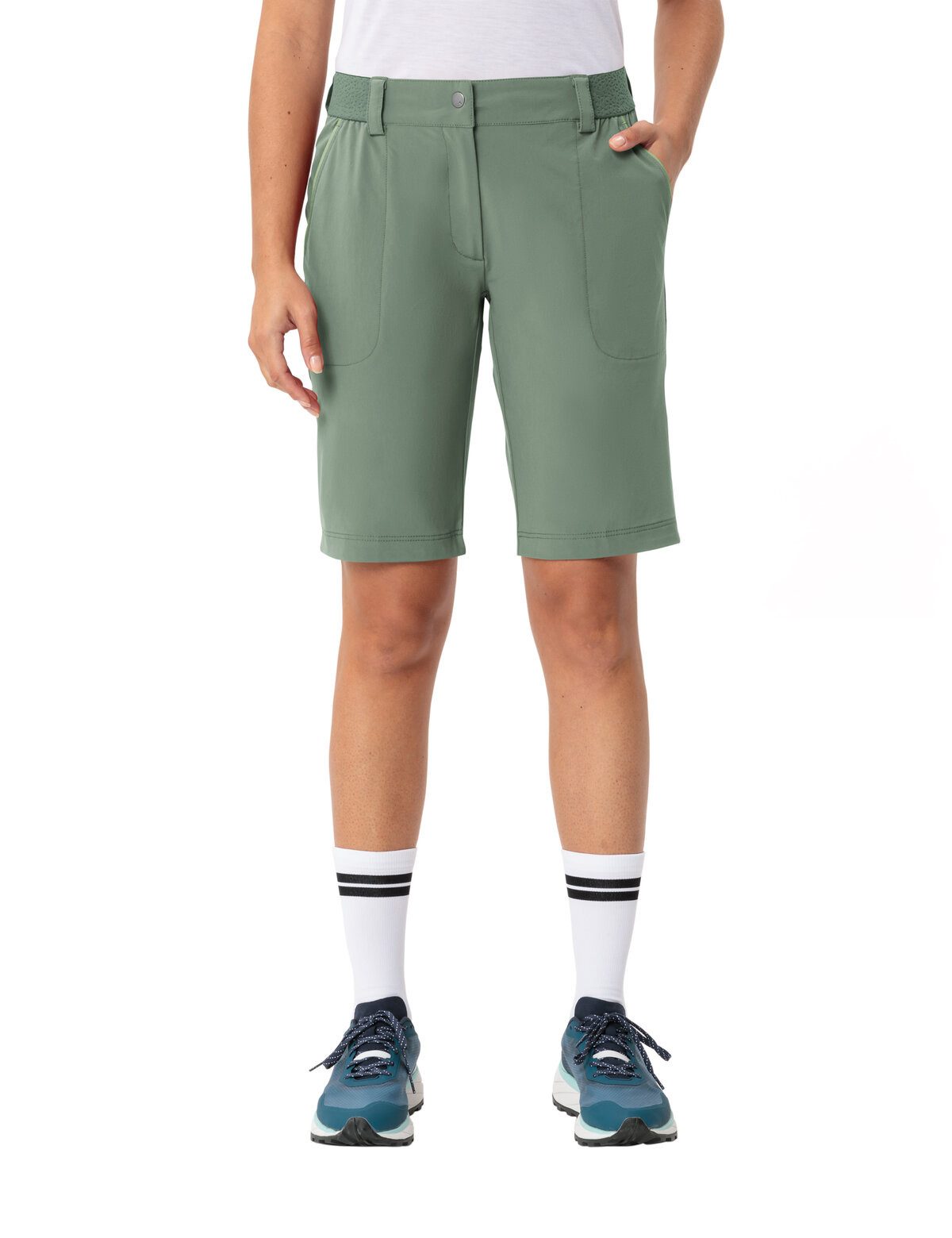 VAUDE Trekkingshorts WOMEN'S FARLEY STRETCH SHORTS II schnelltrocknend, mit 1-Knopf-Form, sportlicher Stil