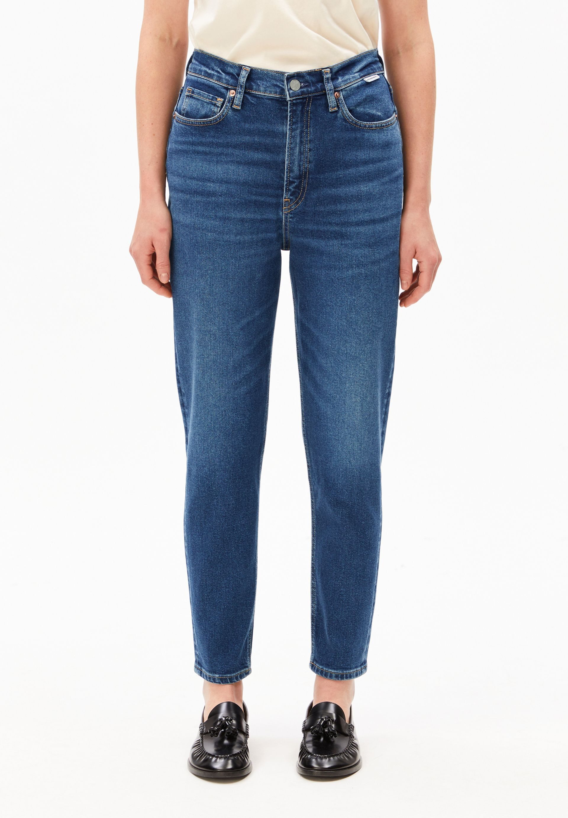 Armedangels Mom-Jeans MAIRAA Mom Jeans aus recyceltem Baumwoll-Mix (Comfort-Stretch) High waist