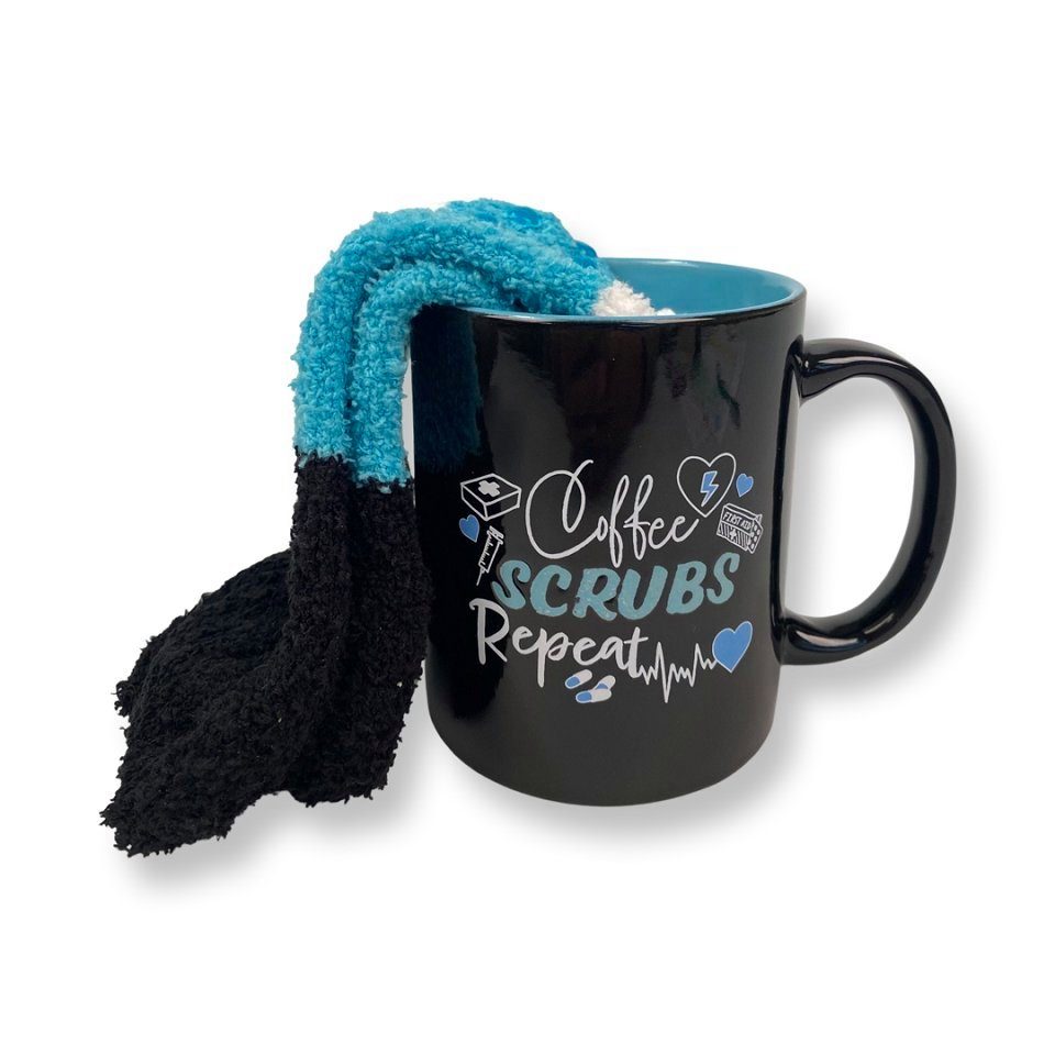 Capelli New York Tasse Geschenkset aus Tasse und Kuschelsocke