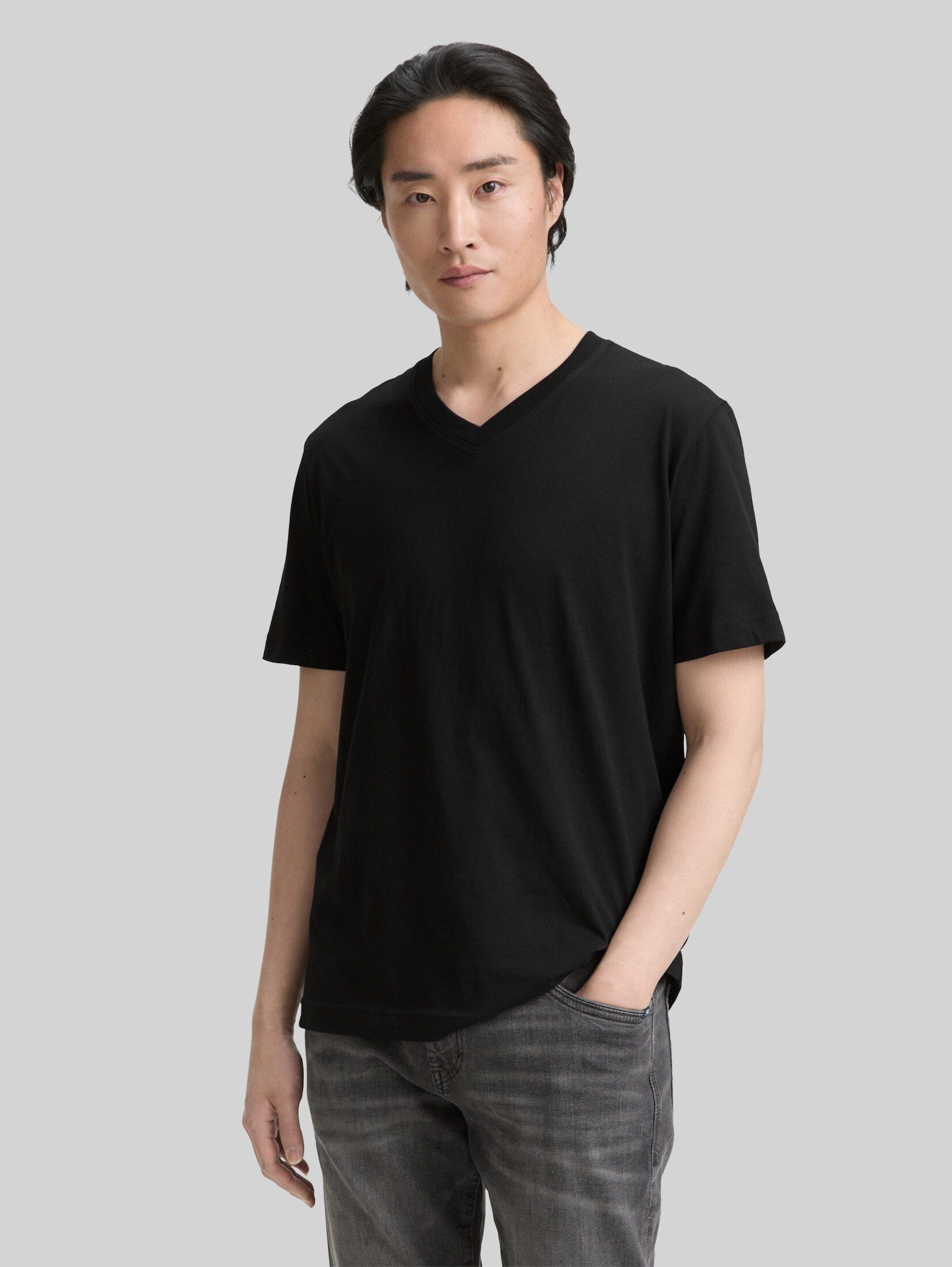 TOM TAILOR T-Shirt T-Shirt (im 2er Pack) T-Shirts mit V-Ausschnitt im 2er-Pack
