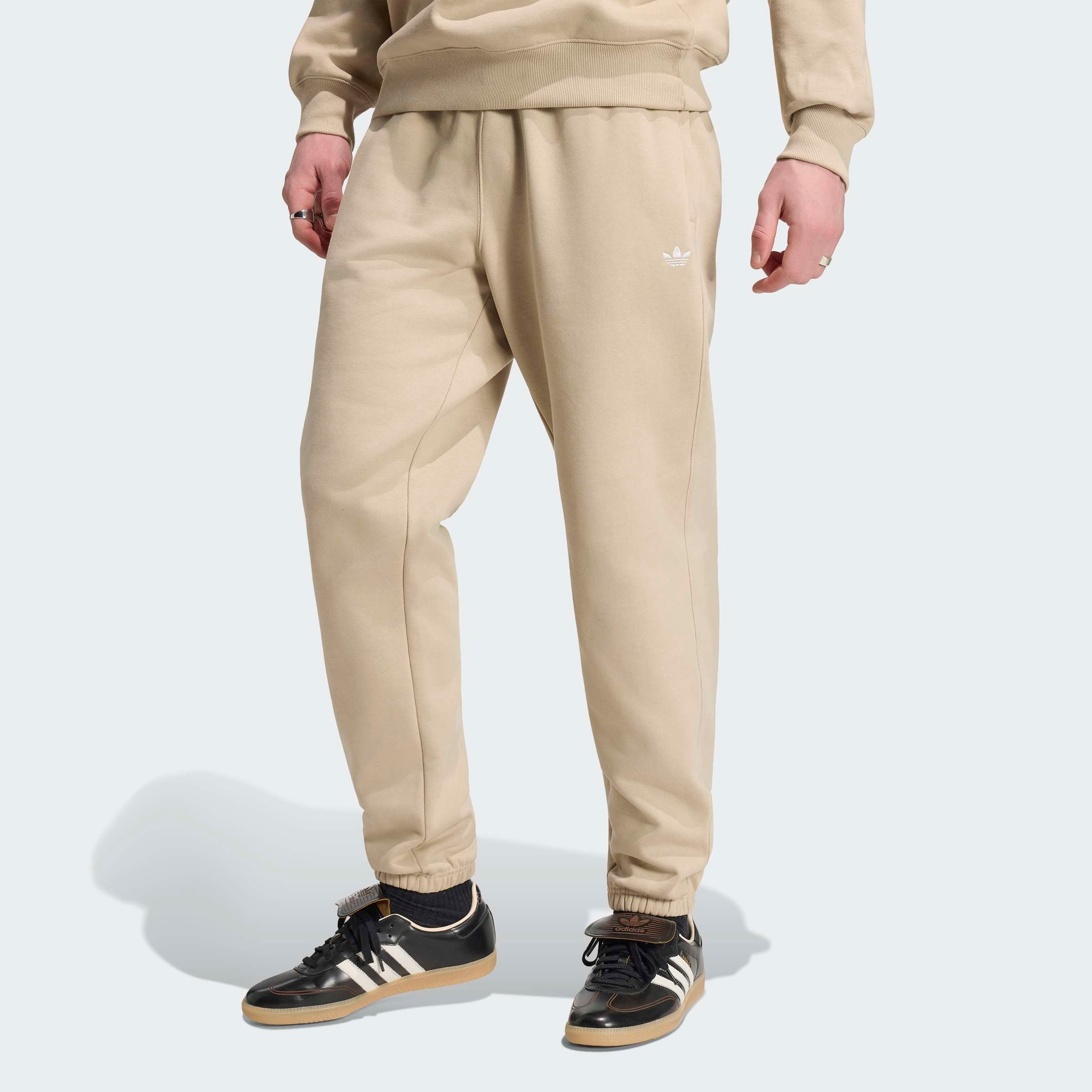 adidas Originals Sporthose TREFOIL ESSENTIALS, REGULÄR GESCHNITTEN, FLEECE