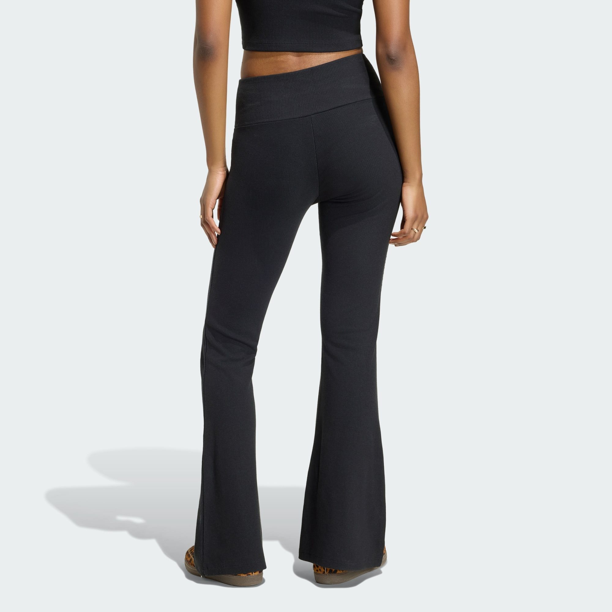 adidas Originals Leggings ESSENTIALS LEGGINGS, AUSGESTELLT, GERIPPT (1-tlg)