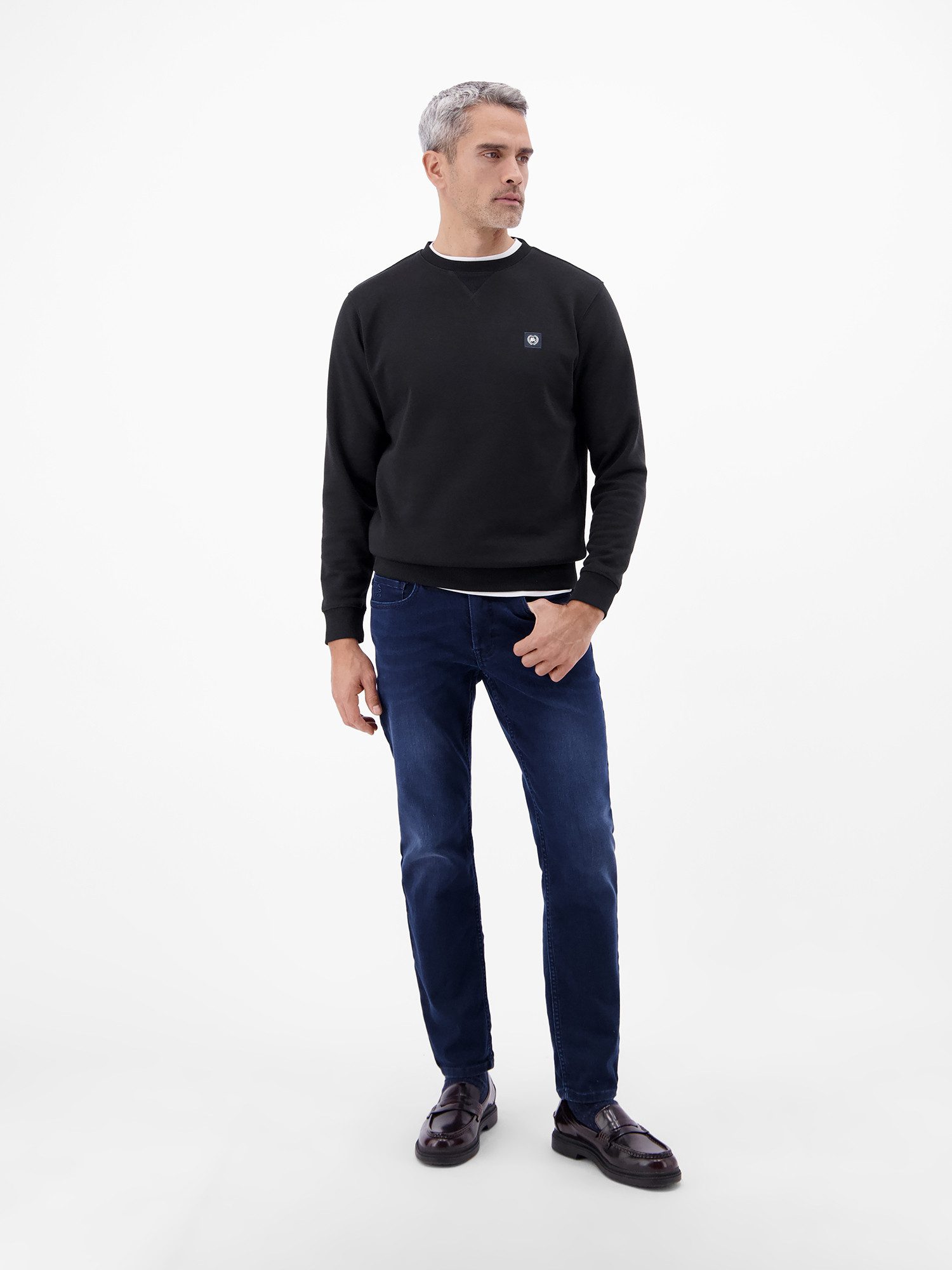 LERROS Sweatshirt Urbaner Sweatshirtstyle, weiche Haptik Unifarbenes Herren‑Sweatshirt, hoher Tragekomfort, REGULAR FIT