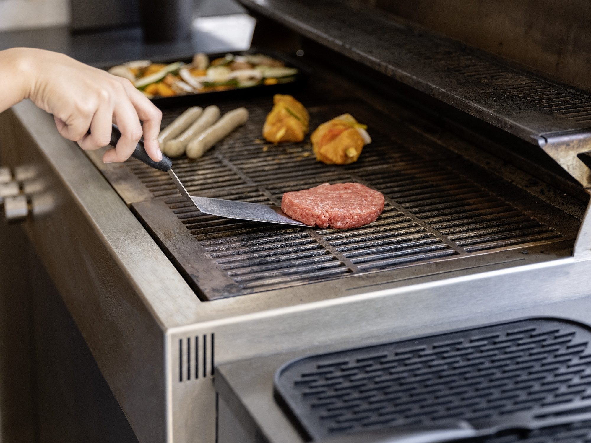 WENKO Burgerpresse Burger-Set (2 St), Aluminium, Edelstahl, Hamburgerpresse & Plancha Spachtel, Grillzubehör, rostfreier Edelstahl