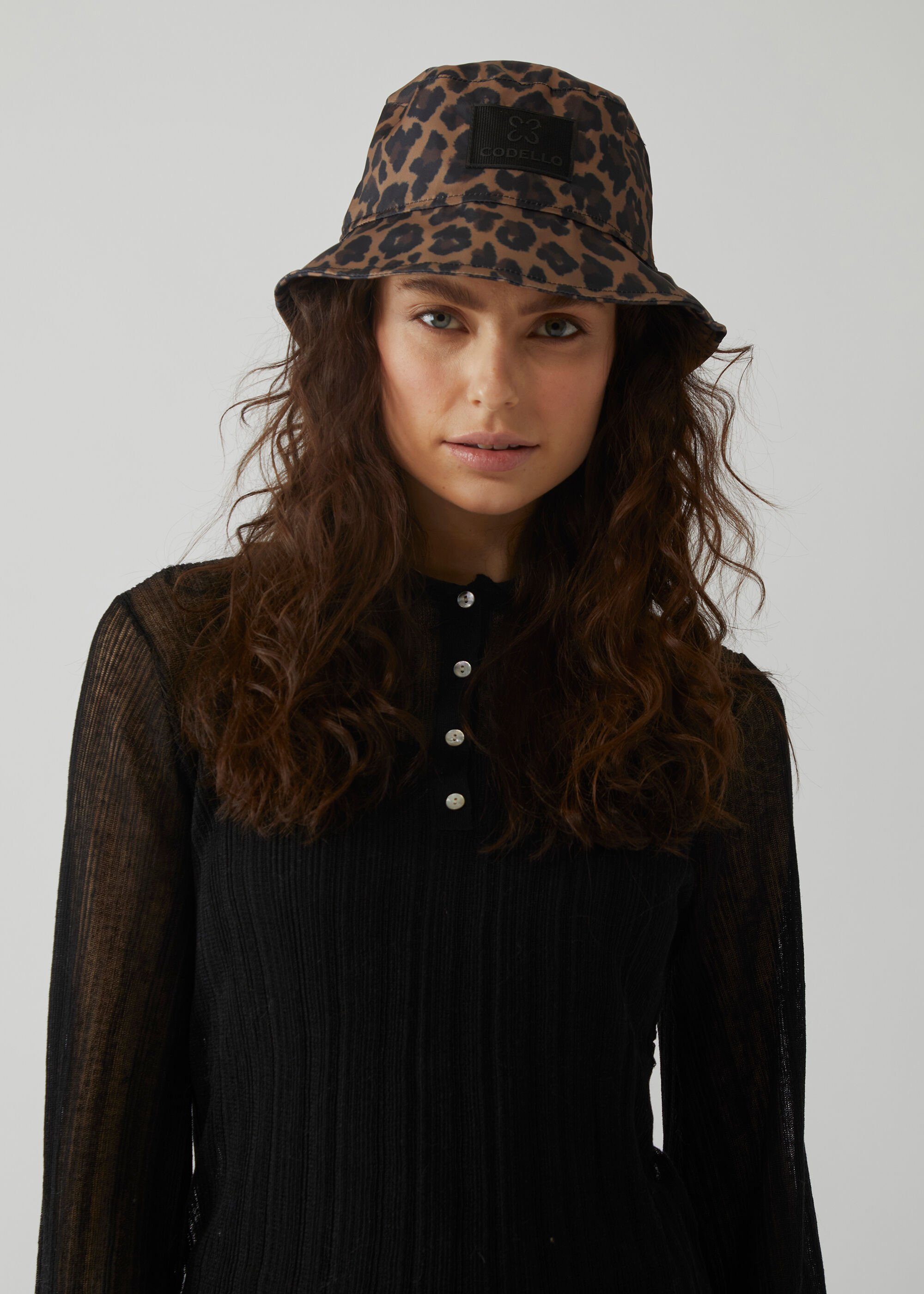 Tommy Jeans Fischerhut TJM HERITAGE BUCKET HAT Mit Weichem Schirm