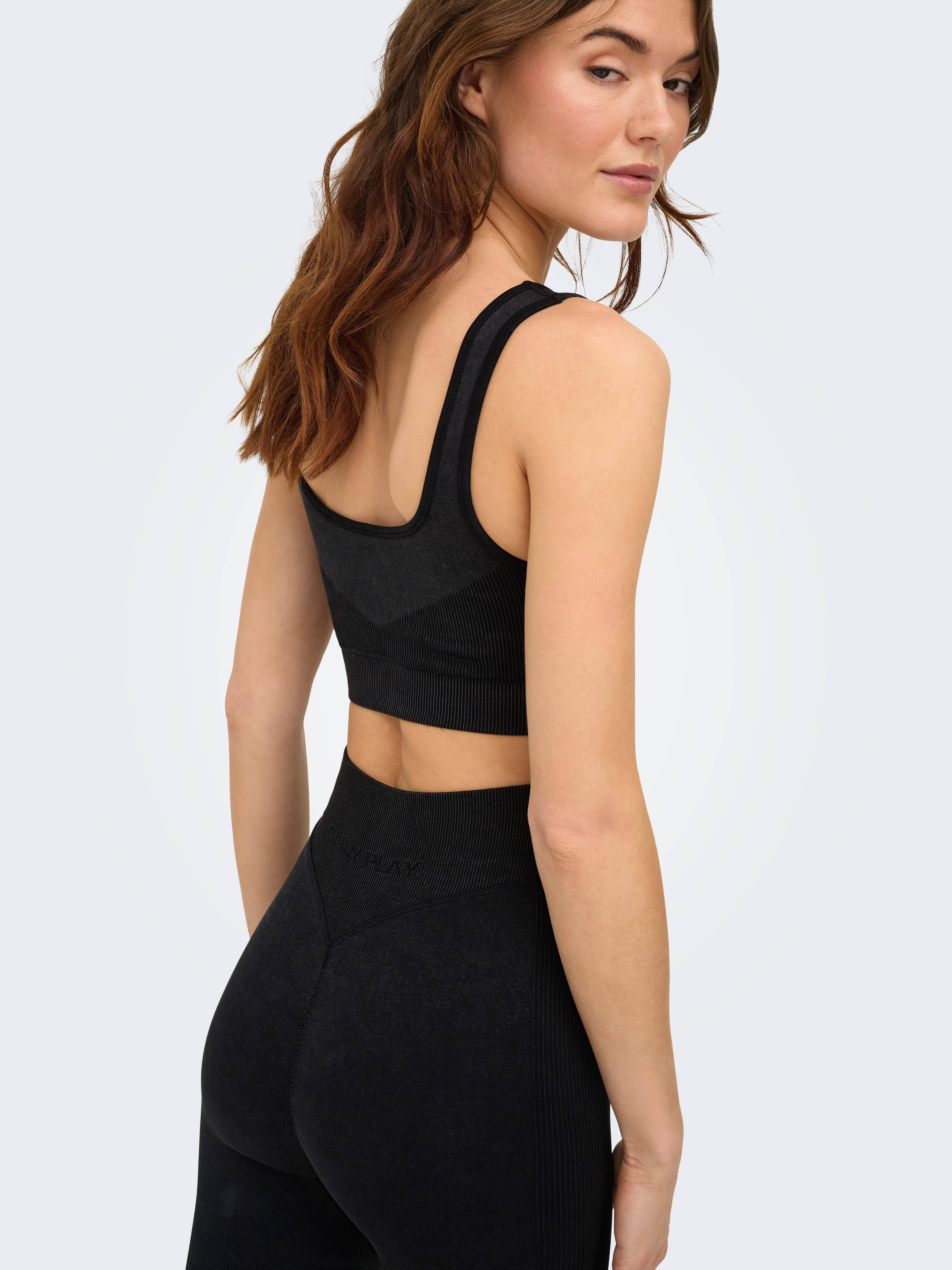 ONLY Play Sport-BH ONPEDDA-2 SEAM BRA NOOS Regular Fit, aus Polyamid und Elasthan, atmungsaktiv, ohne Verschluss