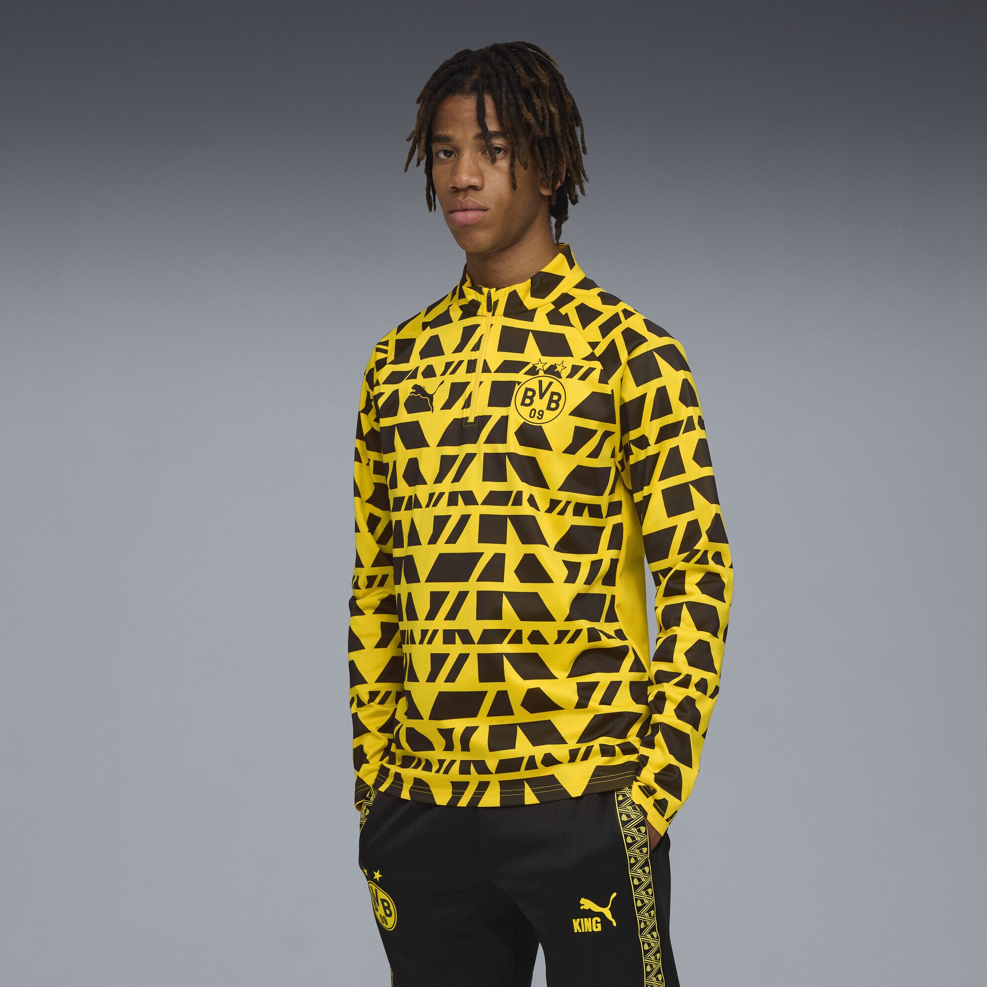 PUMA T-Shirt Borussia Dortmund Aufwärmoberteil mit viertellangem