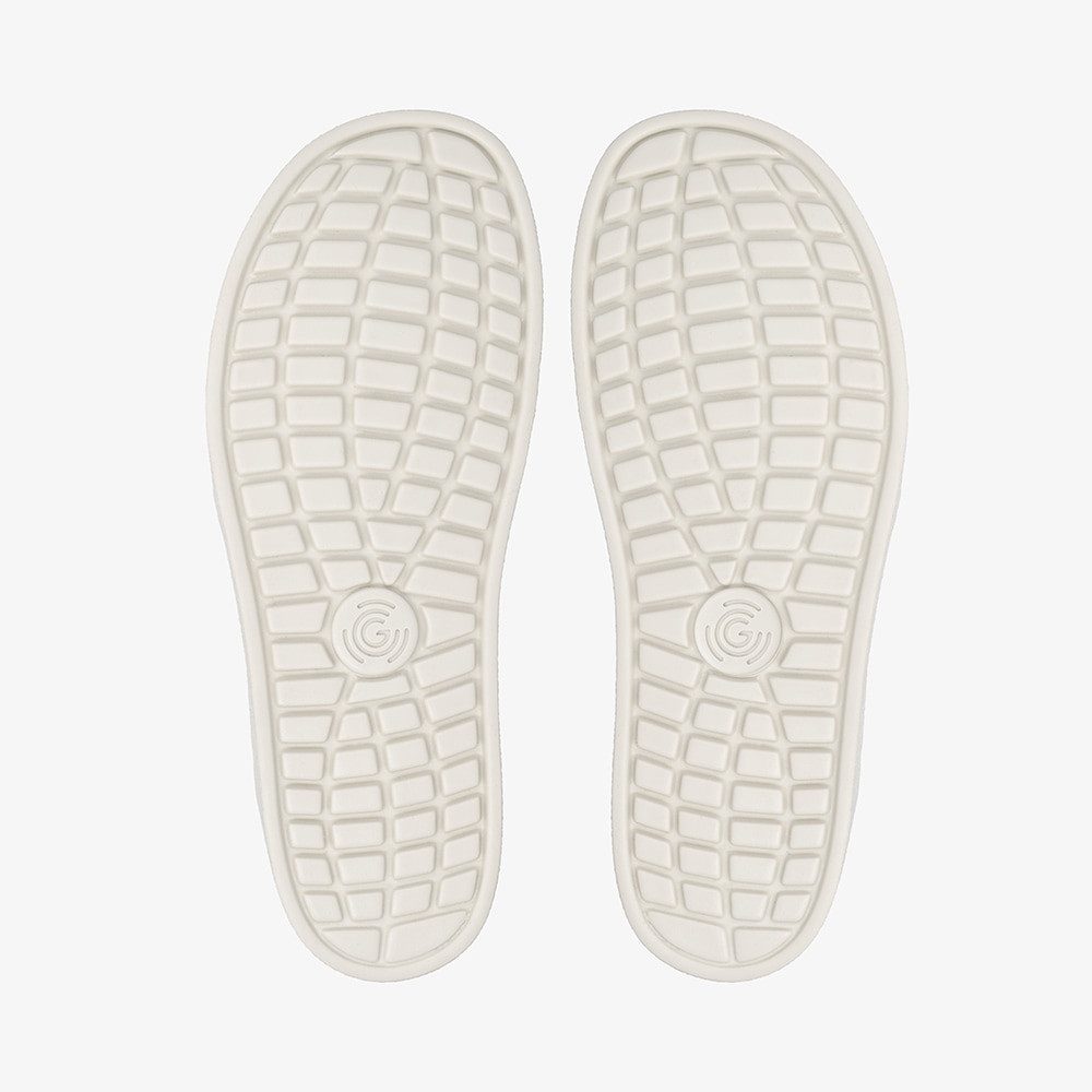 GROUNDIES Nova GS1 Women Sneaker