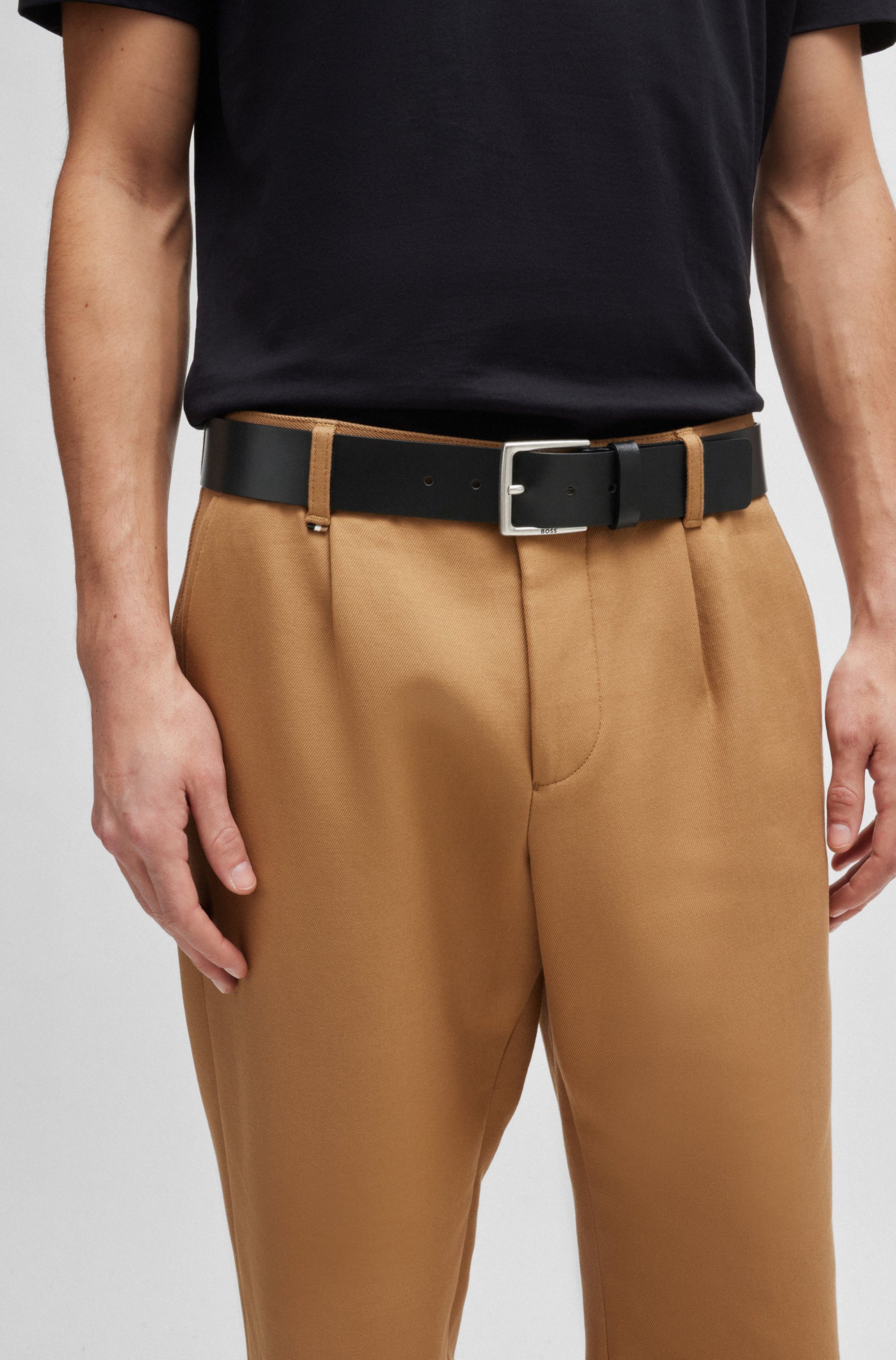 BOSS Ledergürtel Rummi_Sz40 aus italienischem Leder mit Metall-Details in A günstig online kaufen