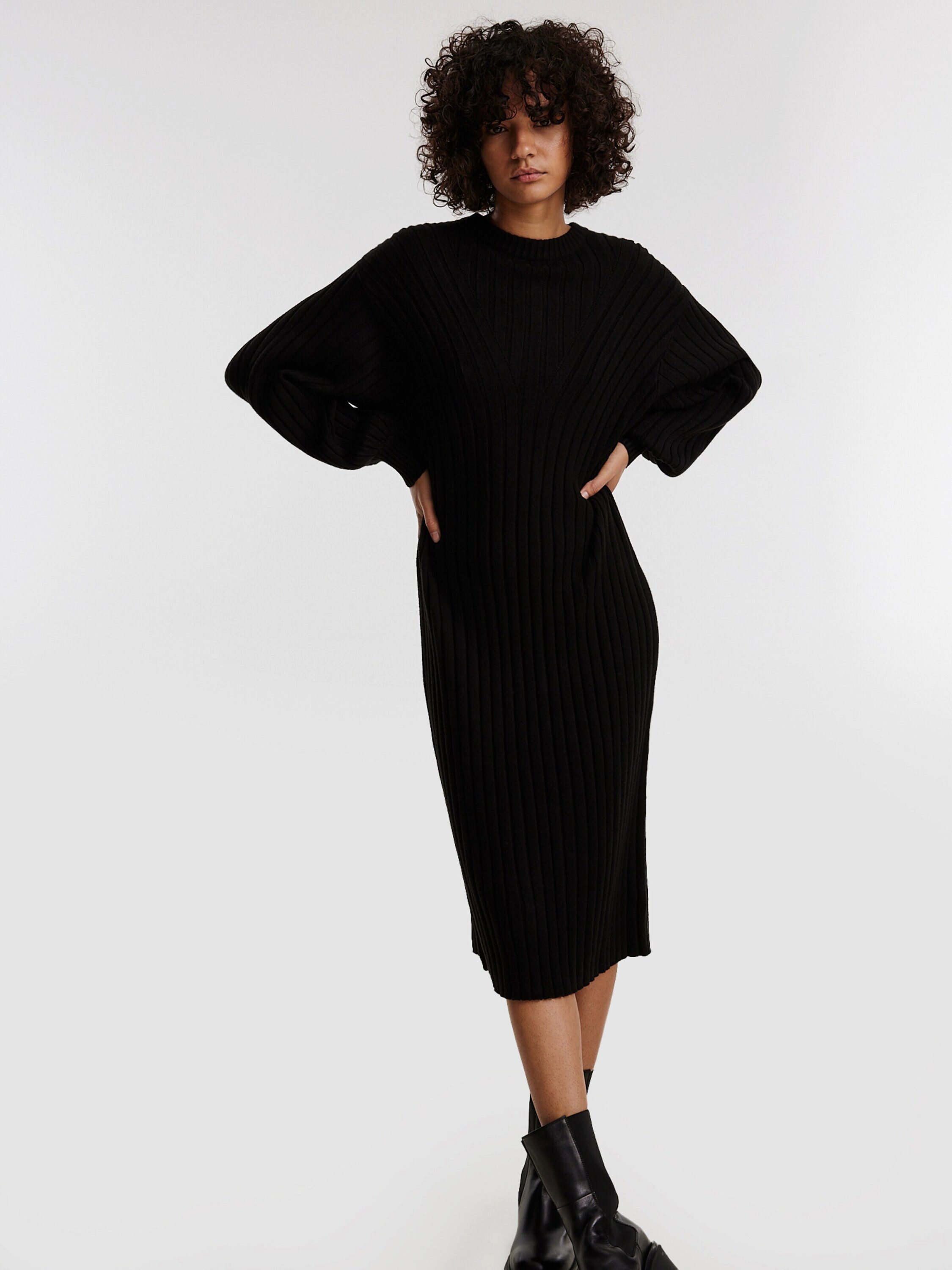 EDITED Maxikleid Signe (1-tlg) Plain/ohne Details günstig online kaufen