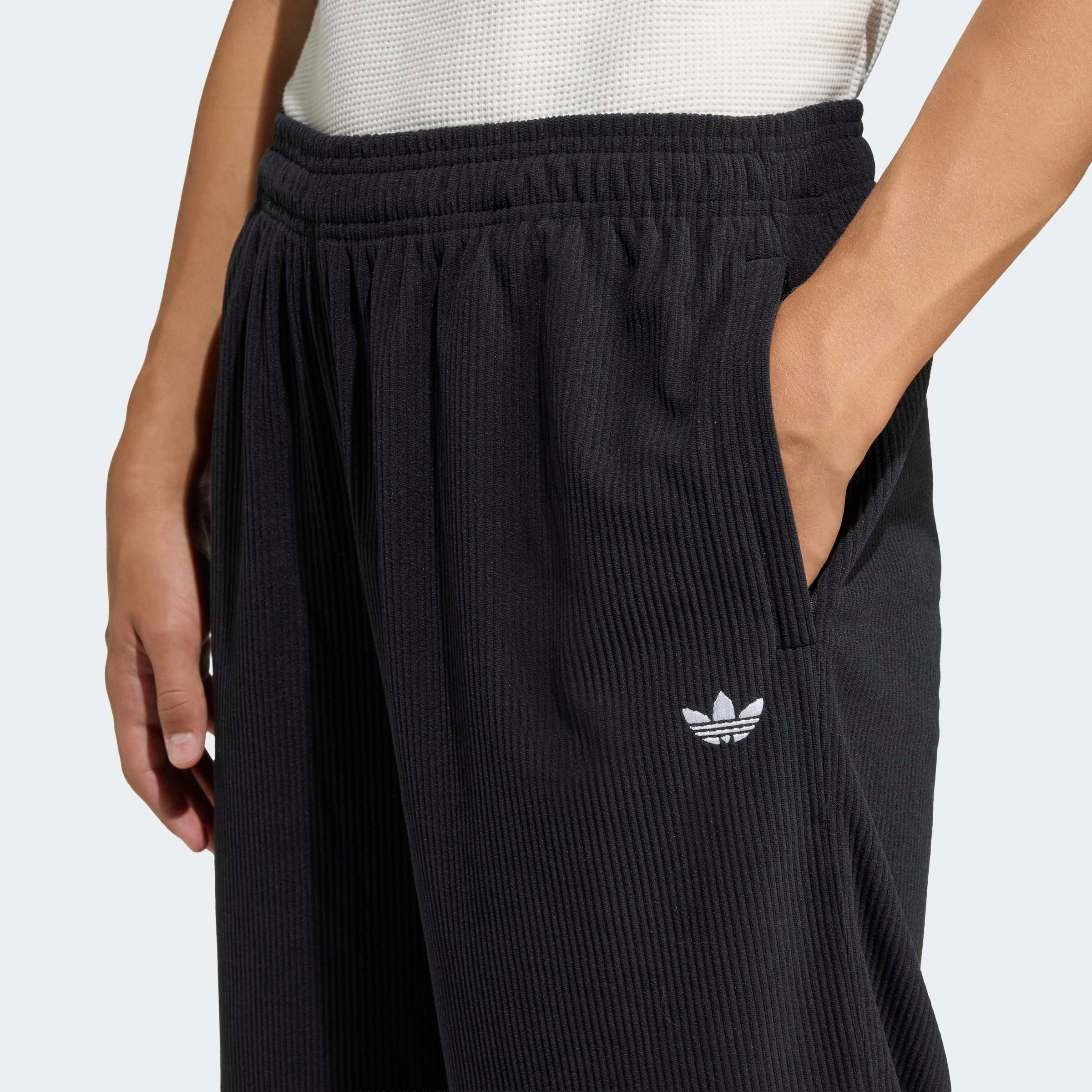 adidas Originals Sporthose SST OVERSIZED CORDUROY
