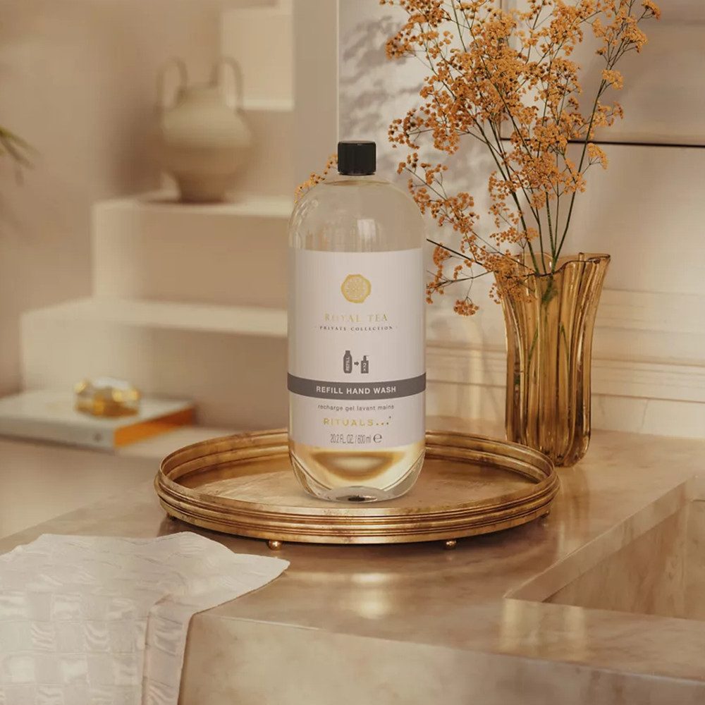 Rituals Flüssigseife Rituals Private Collection Royal Tea Refill Hand Wash 600ml, 1-tlg., Sanfte, pflegende Handseife mit Royal Tea Duft