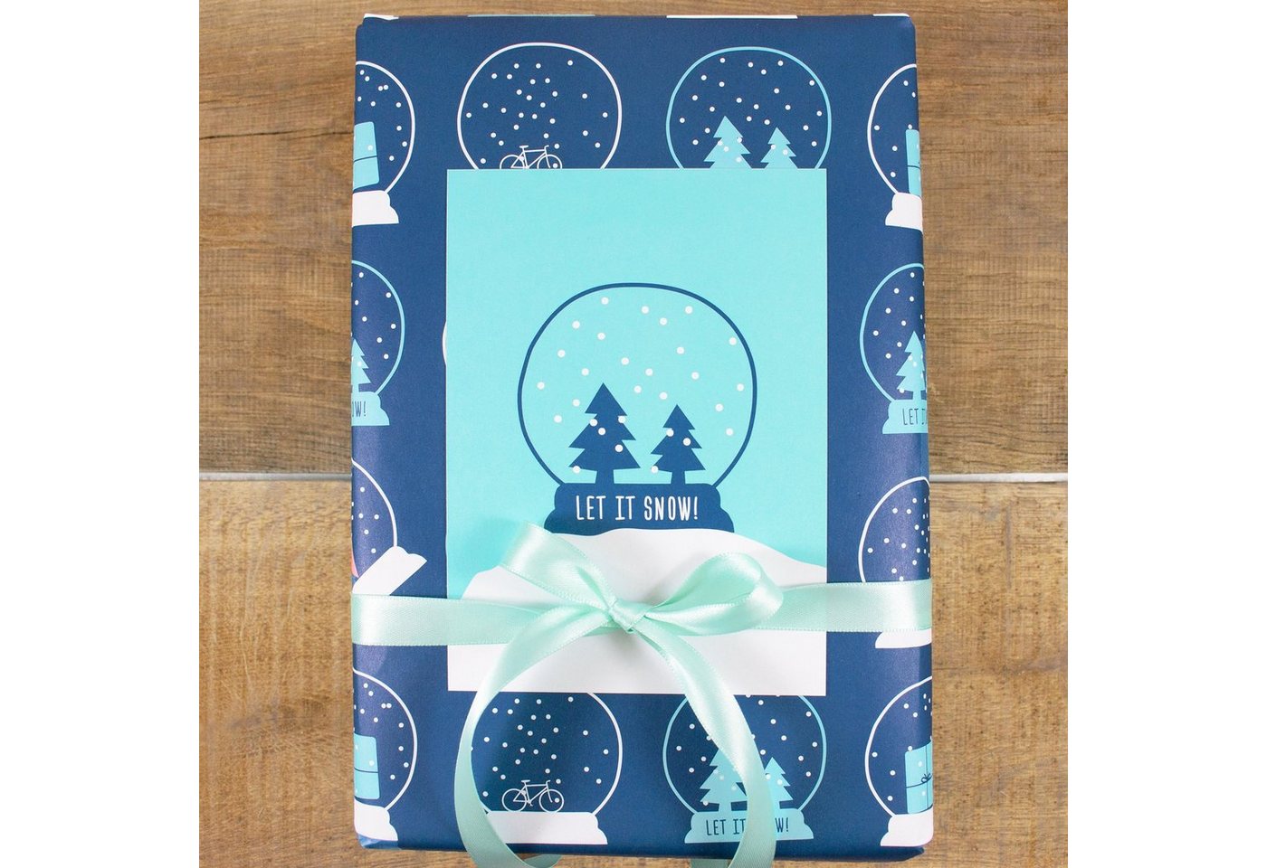 Thumbnail - Bow & Hummingbird Postkarte Postkarte Let it snow!