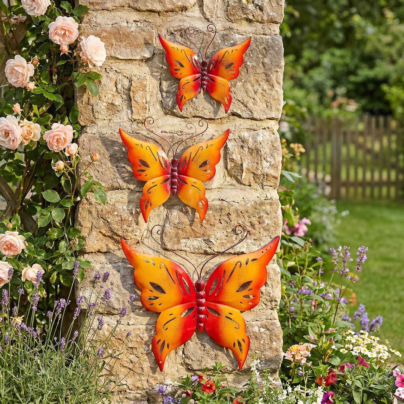 Levandeo® Wanddekoobjekt 3er Set Schmetterling Metall Wanddeko Rot Orange B20-33cm Gartendeko W (3 St), witterungsbeständig, Outdoor & Indoor geeignet – Bild 4 von 5