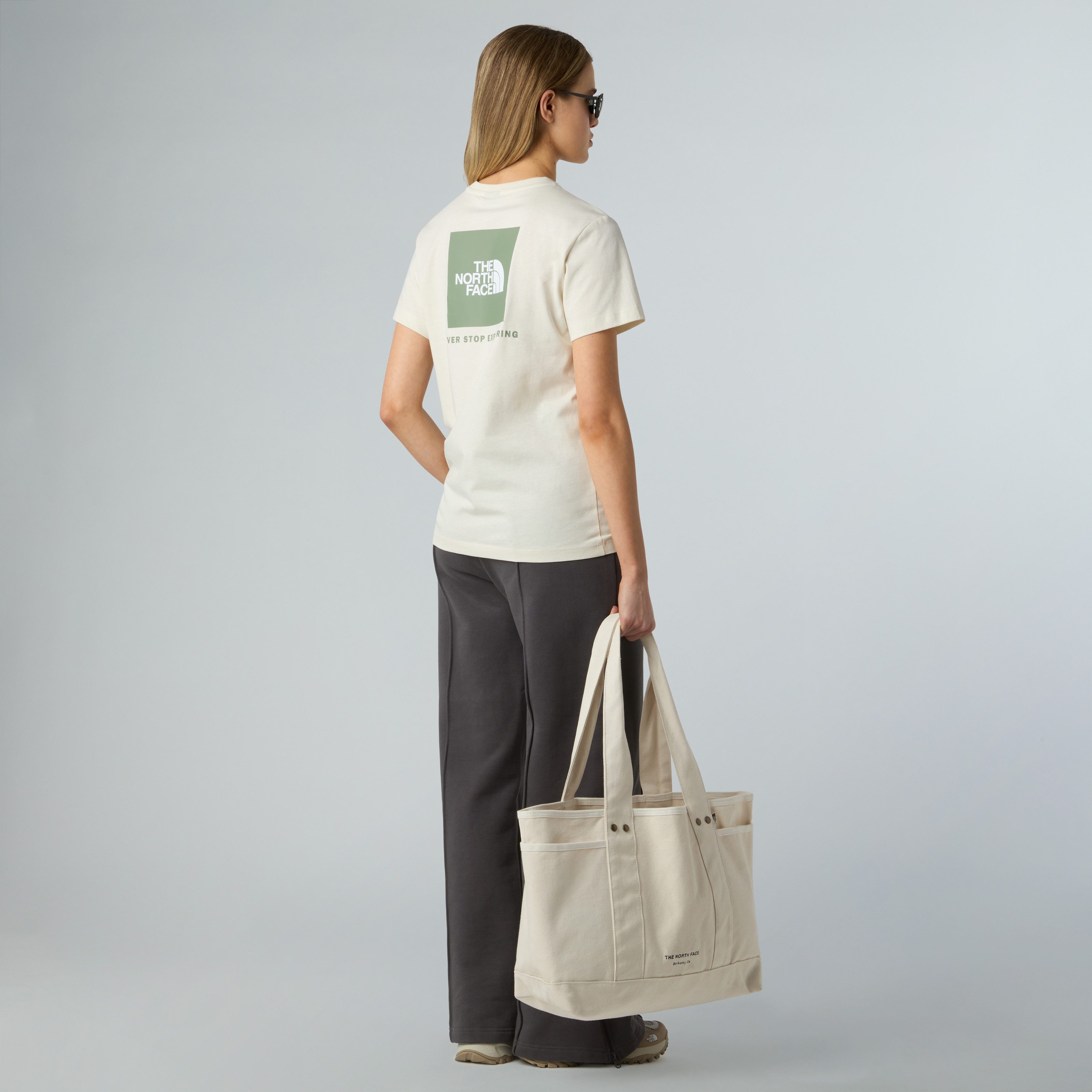 The North Face T-Shirt W SS BOX NSE RELAXED TEE (1-tlg) relaxter Schnitt, s günstig online kaufen