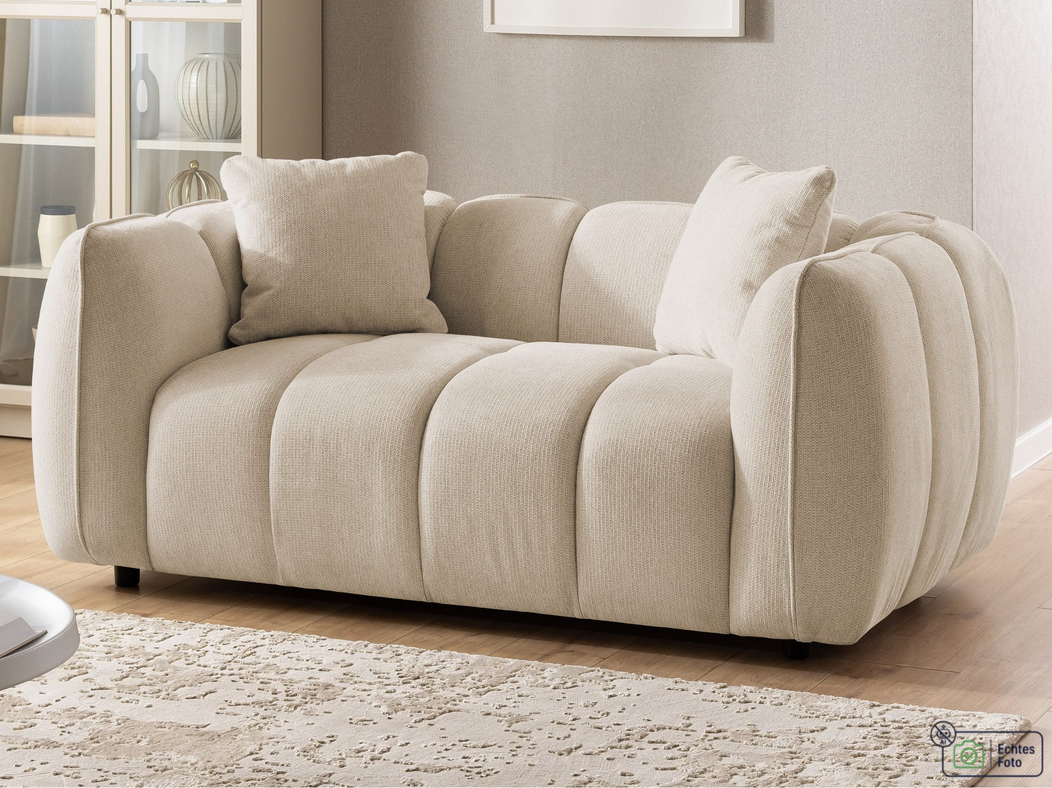 Sofa 2-Sitzer Nubira in tief gesteppter Bubble-Optik aus Strukturstoff