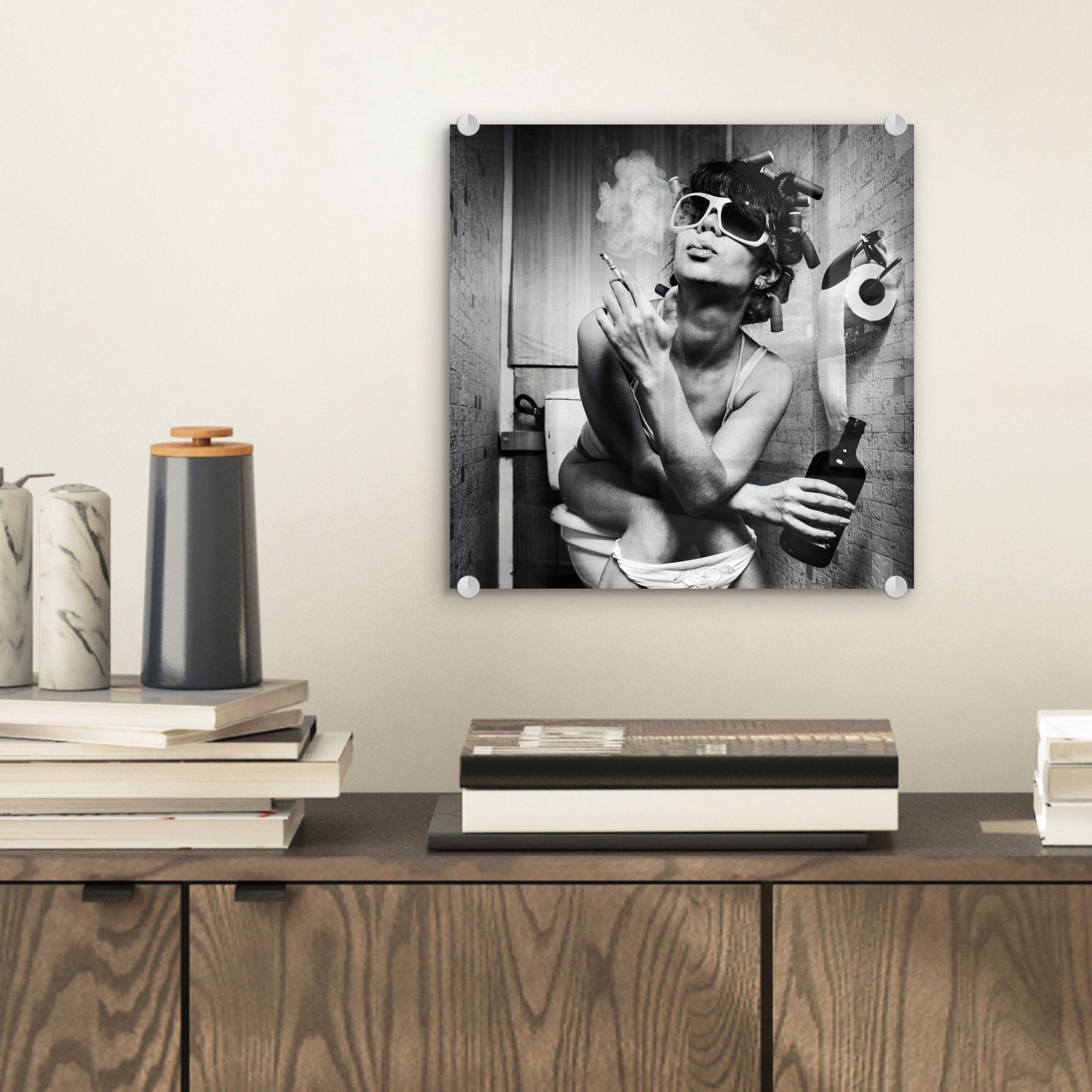 MuchoWow Acrylglasbild Frau - Vintage - Lockenwickler - Toilette - Zigarett günstig online kaufen