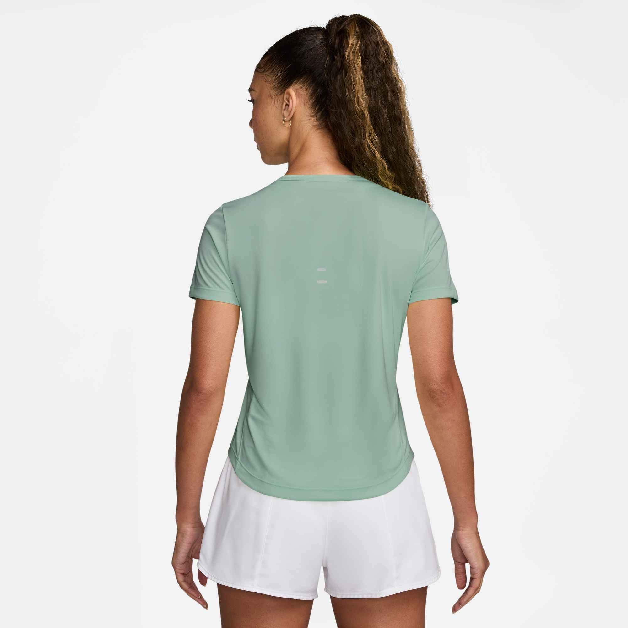 Nike Laufshirt W NK TEMPO DF SS TOP mit reflektierendem Logo, atmungsaktiv, schnell trocknend
