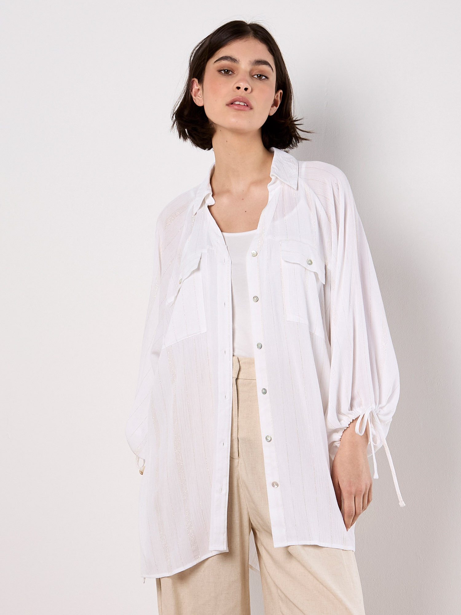 Apricot Klassische Bluse Oversized Hemdbluse mit leichtem Schimmer