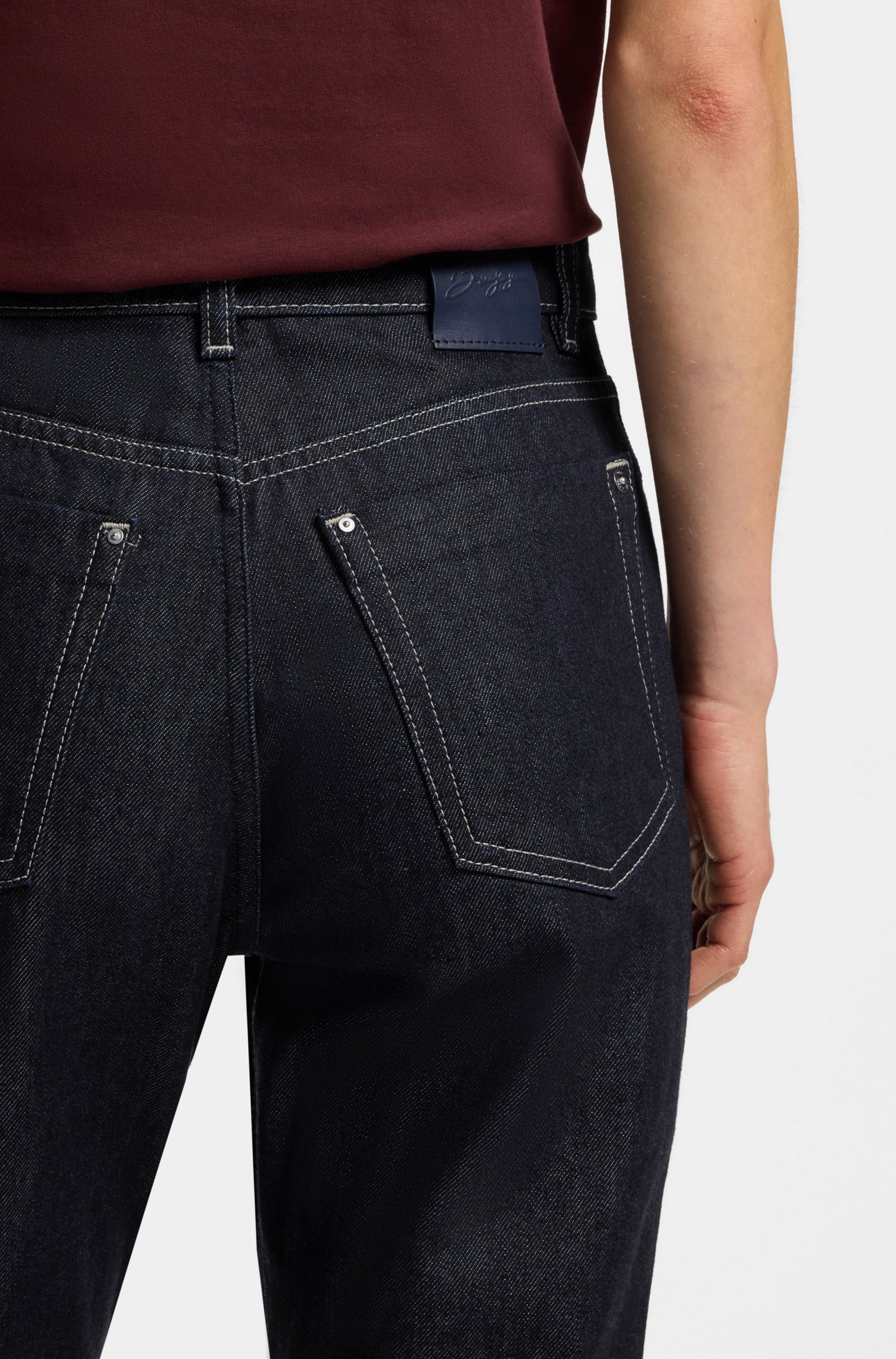 BOSS ORANGE High-waist-Jeans ADA SLIM HR 1.0 Premium Damenmode mit kleinen Schlitzen am Saum