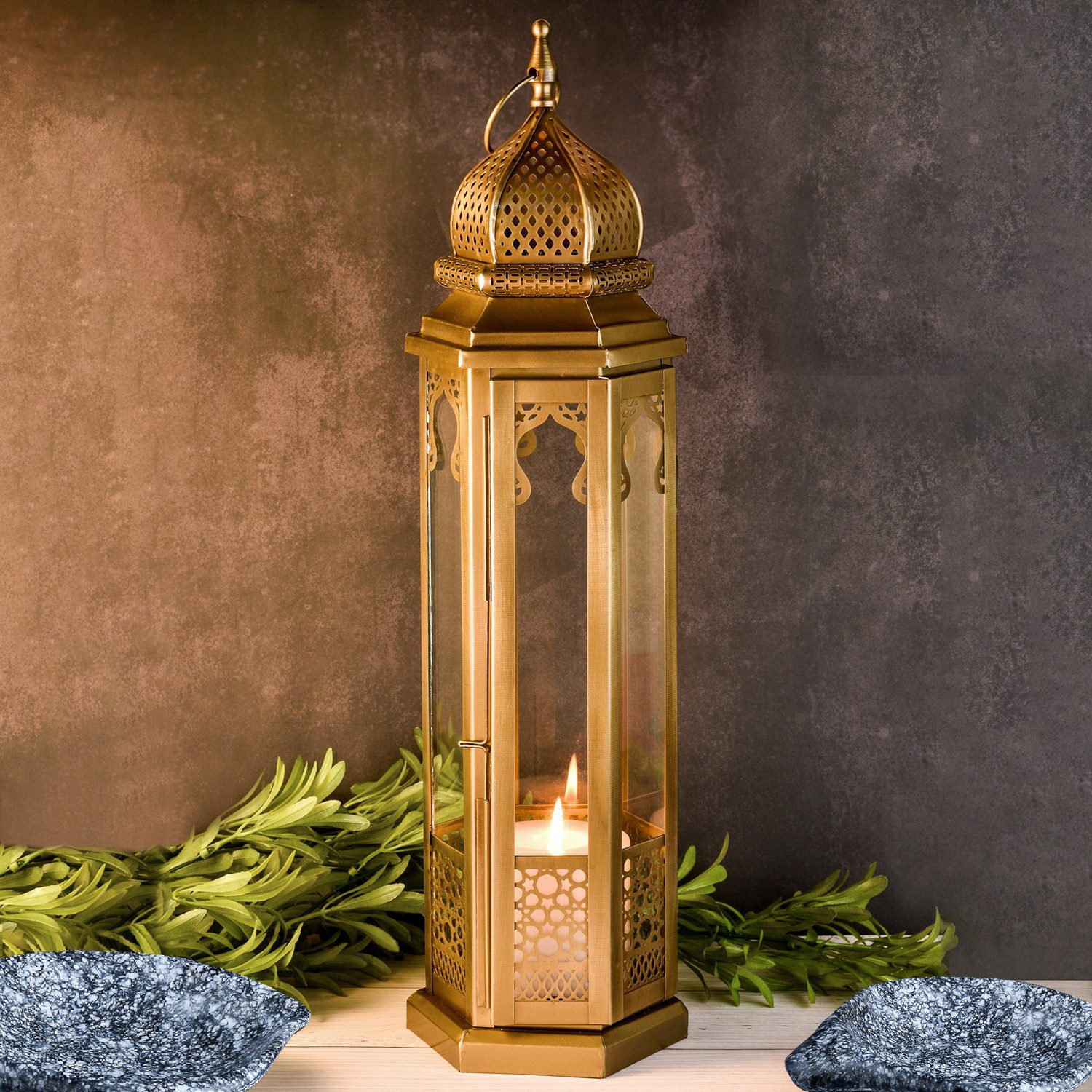 Marrakesch Orient & Mediterran Interior Kerzenlaterne Laterne Moulan aus Metall und Glas, antikgolden, mit Kerzentür 50 cm (1 St), Handarbeit