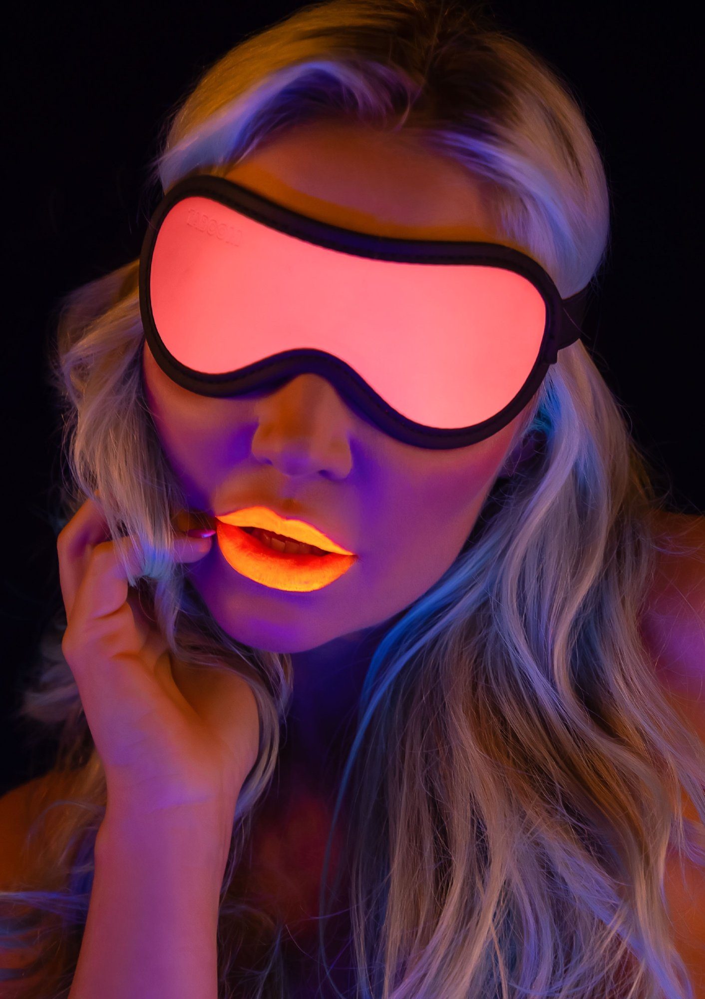 rosa the - Taboom Augenmaske Glow Dark Augenmaske in