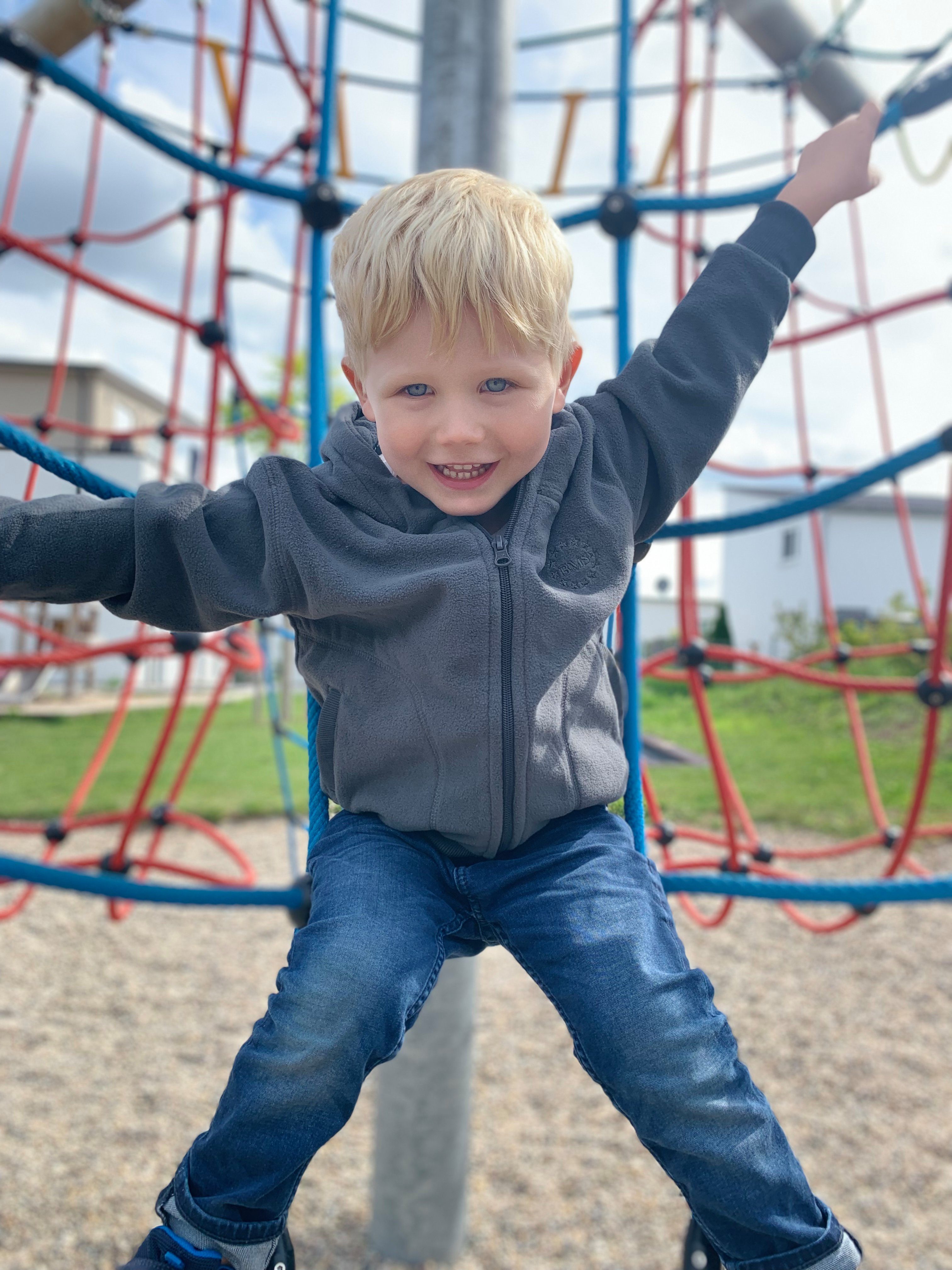 BMS Fleecejacke Collegejacke für Kinder aus Fleece leicht, warm und pflegeleicht