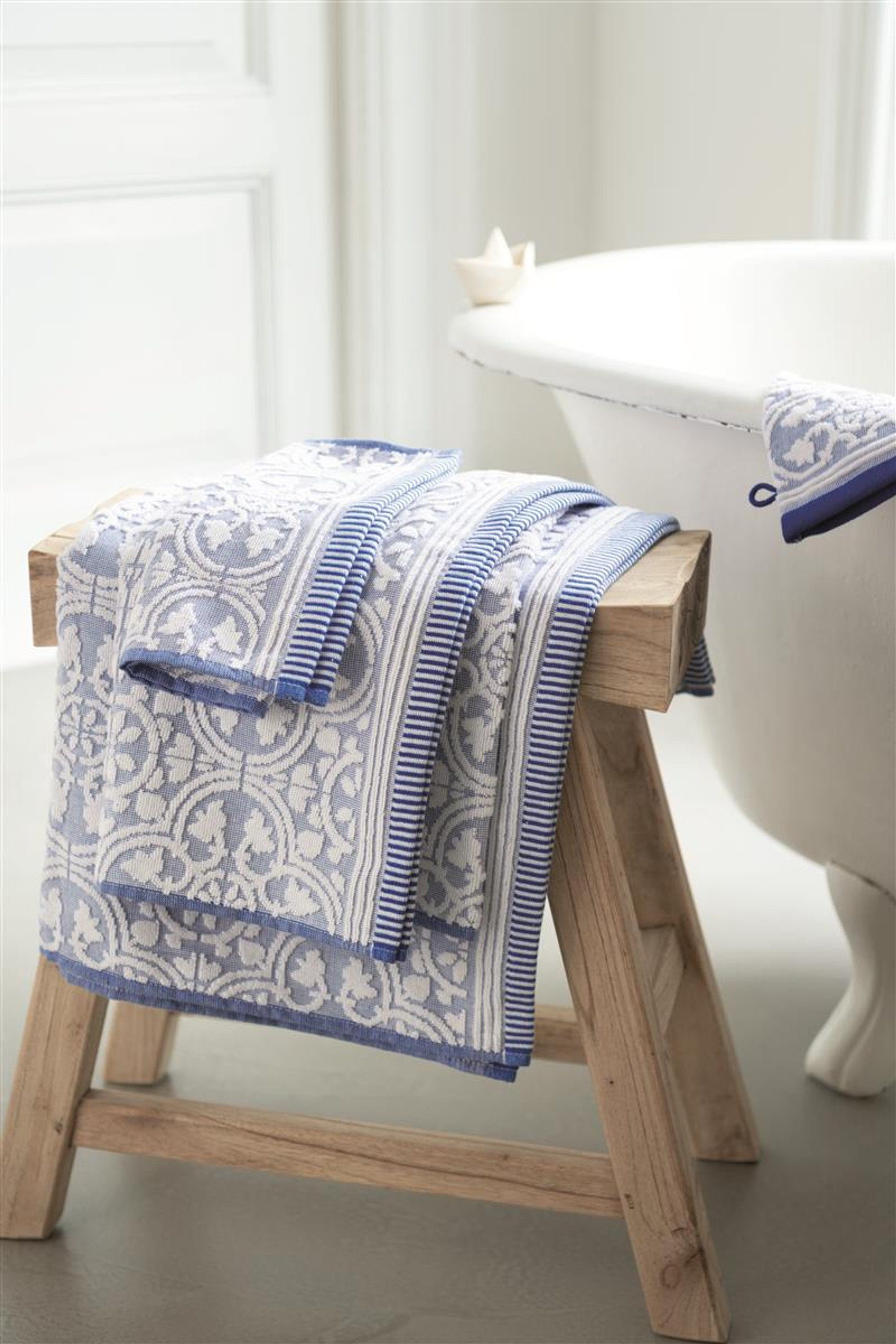 PIP blue, PiP Gästetuch Handtuch Waschhandschuh Baumwolle 16x22 Handtuch Waschhandschuh: (1-St), TILE Studio LE Duschtuch, rechteckig, cm Größe Pip