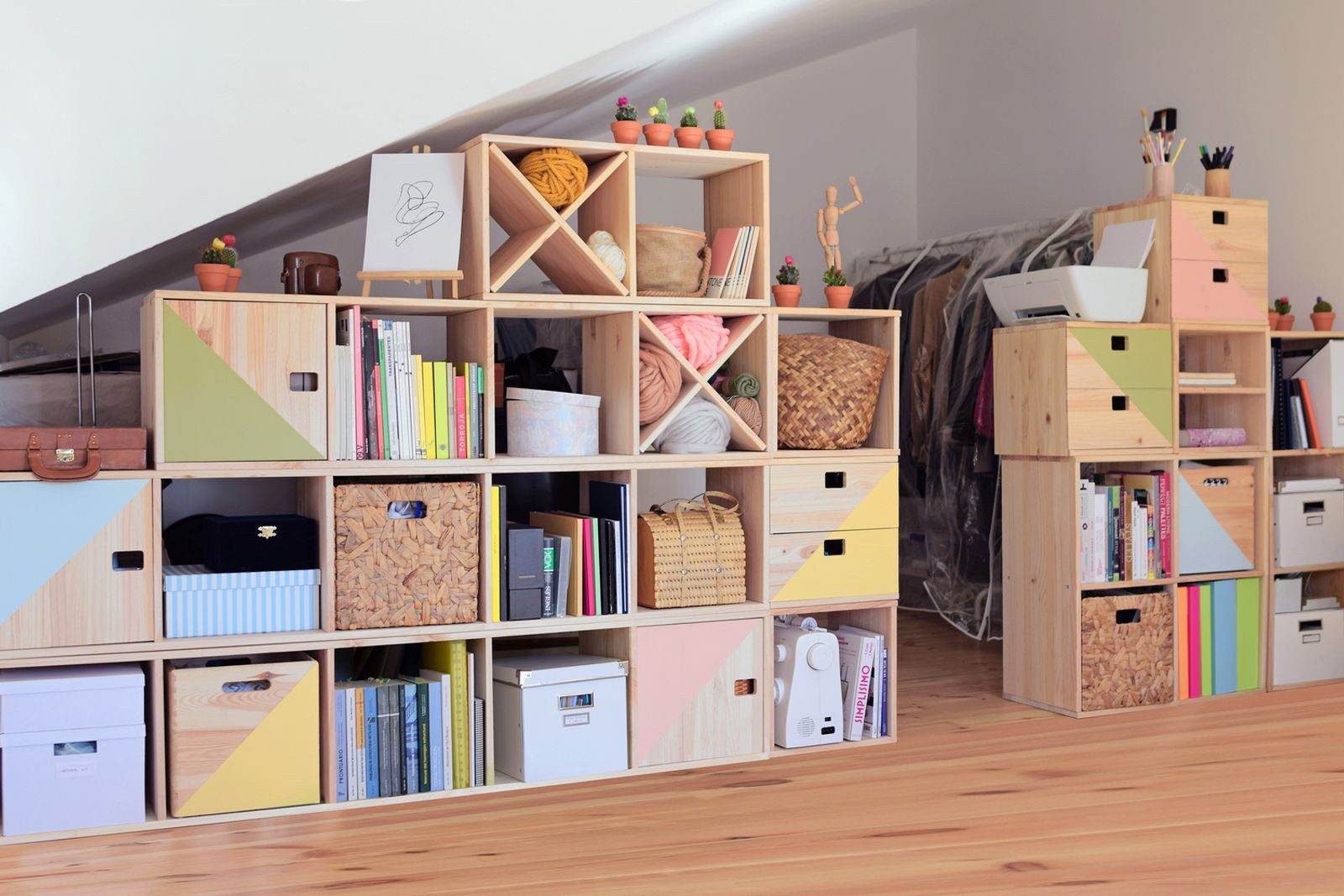 Astigarraga Kit Line Standregal Dinamic Würfel Holzregal Schrankmodul, Kiefernholz, modular kombinierbar, 3x1 Fächer (33x36,2x105,4cm)