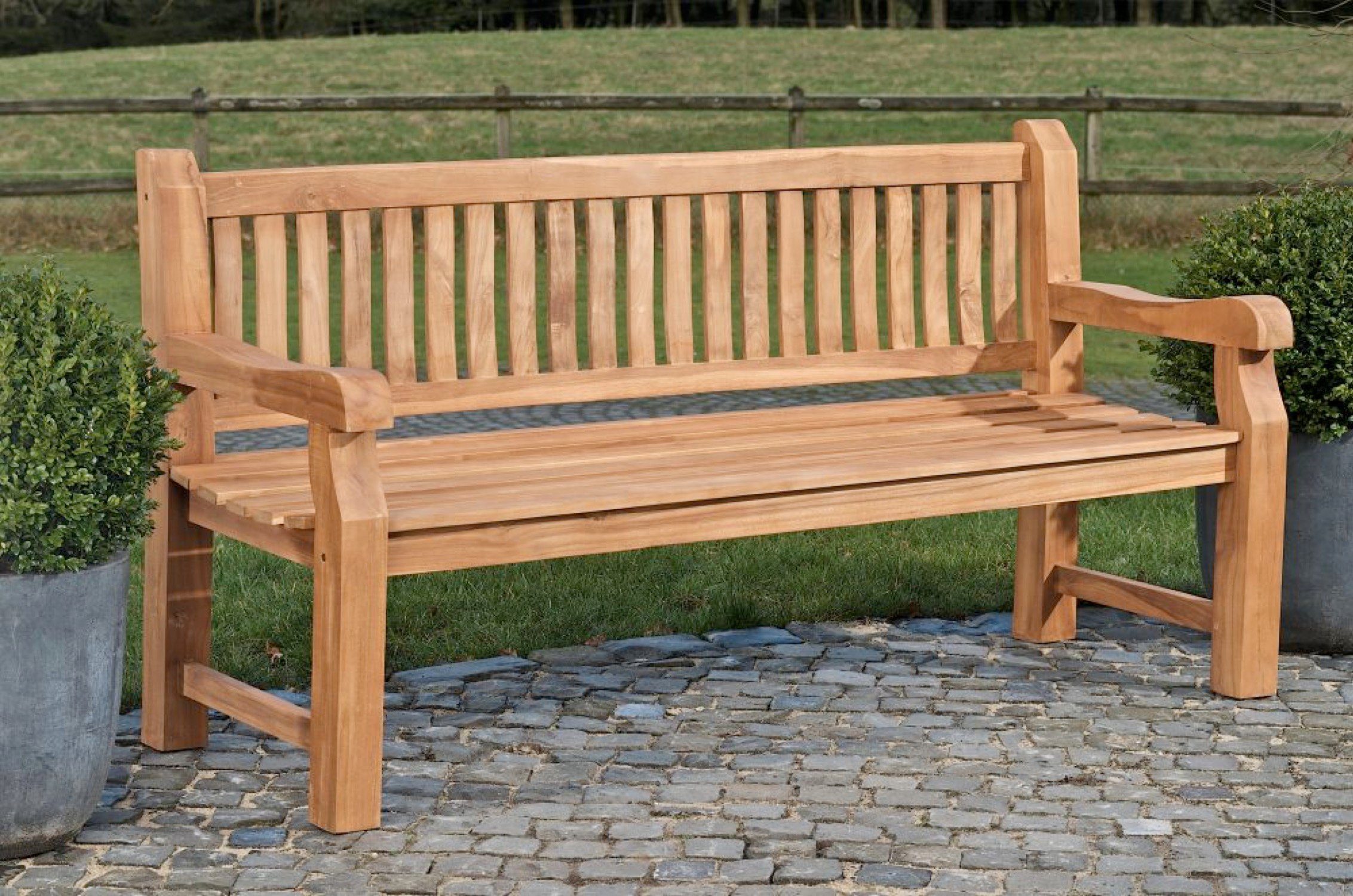 TPFGarden Gartenbank Jacky-N, Teak-Holz Sitzbank massiv Garten Bank Sprossen-Design Breite 120cm