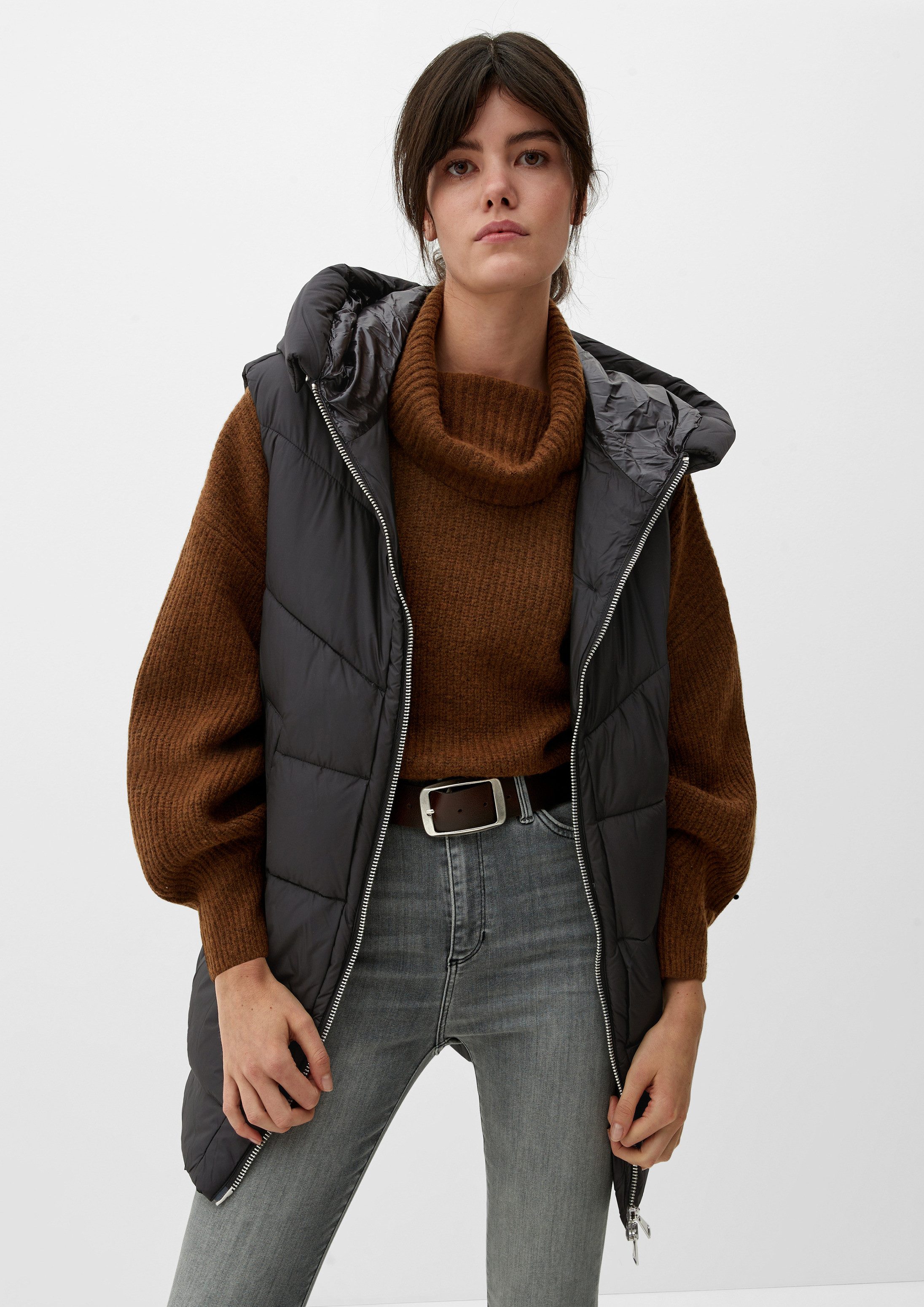 s.Oliver Outdoorjacke Outdoor-Weste Steppweste mit Kapuze
