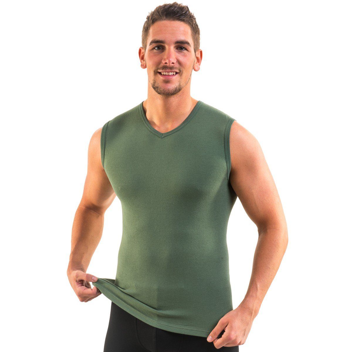 HERMKO Achseltop 3050 3er Pack Herren Muskelshirt V-Ausschnitt aus 100% Bio günstig online kaufen