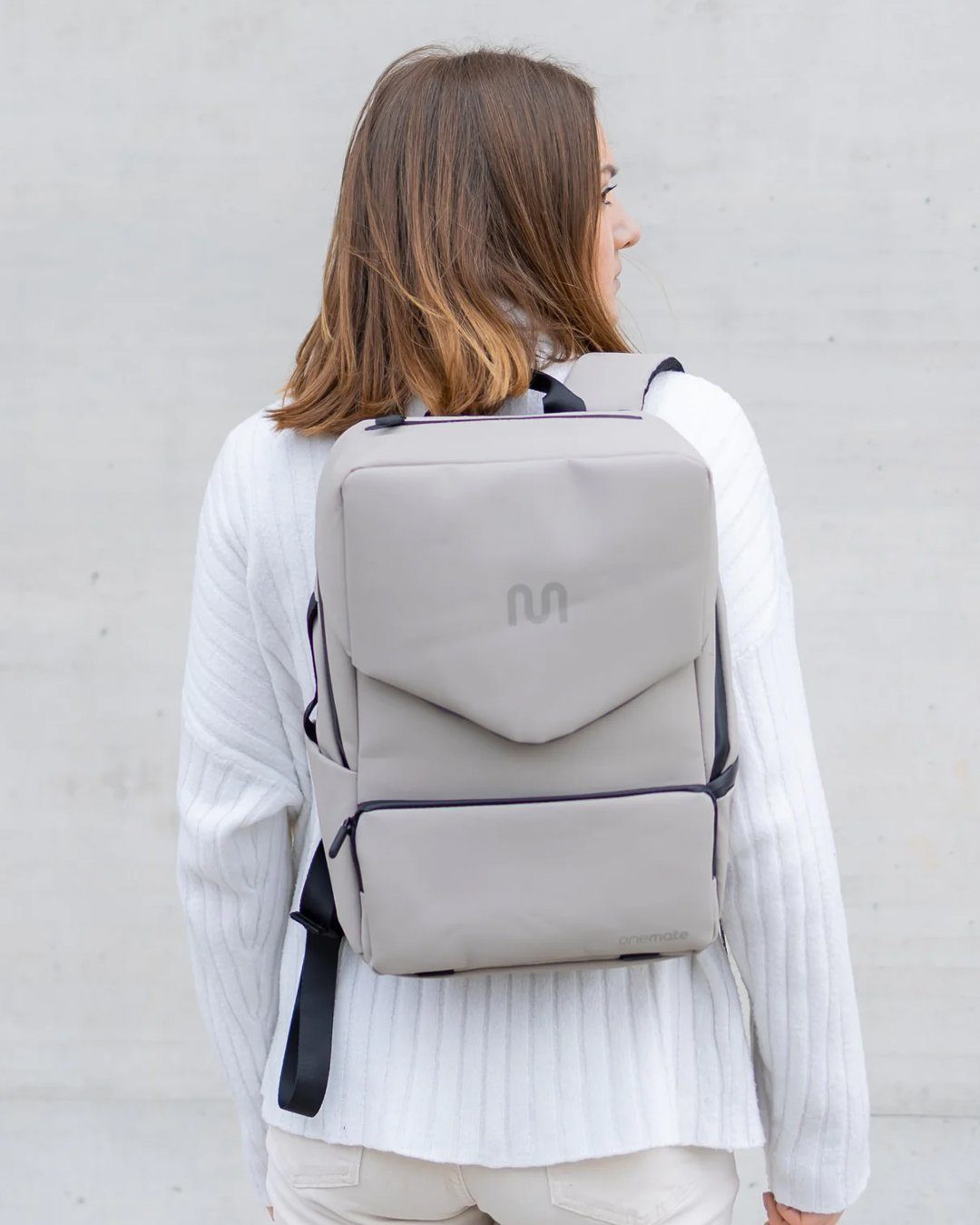 onemate Rucksack Backpack Mini / grau-beige (1-tlg), 15 L mit austauschbarem Flap