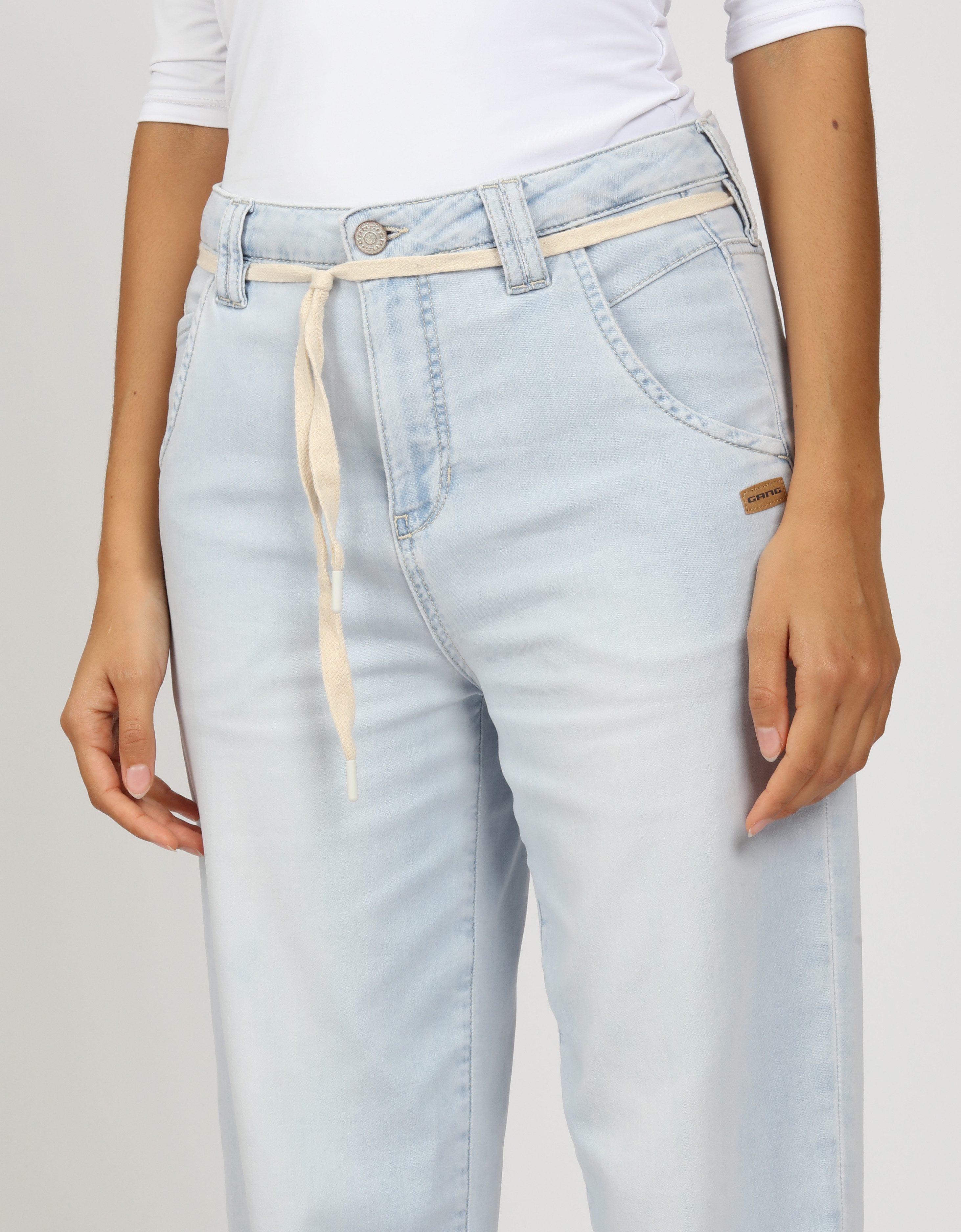 GANG 5-Pocket-Jeans 94VIA JOGGER mit Kordel-Gürtel und O-Shape