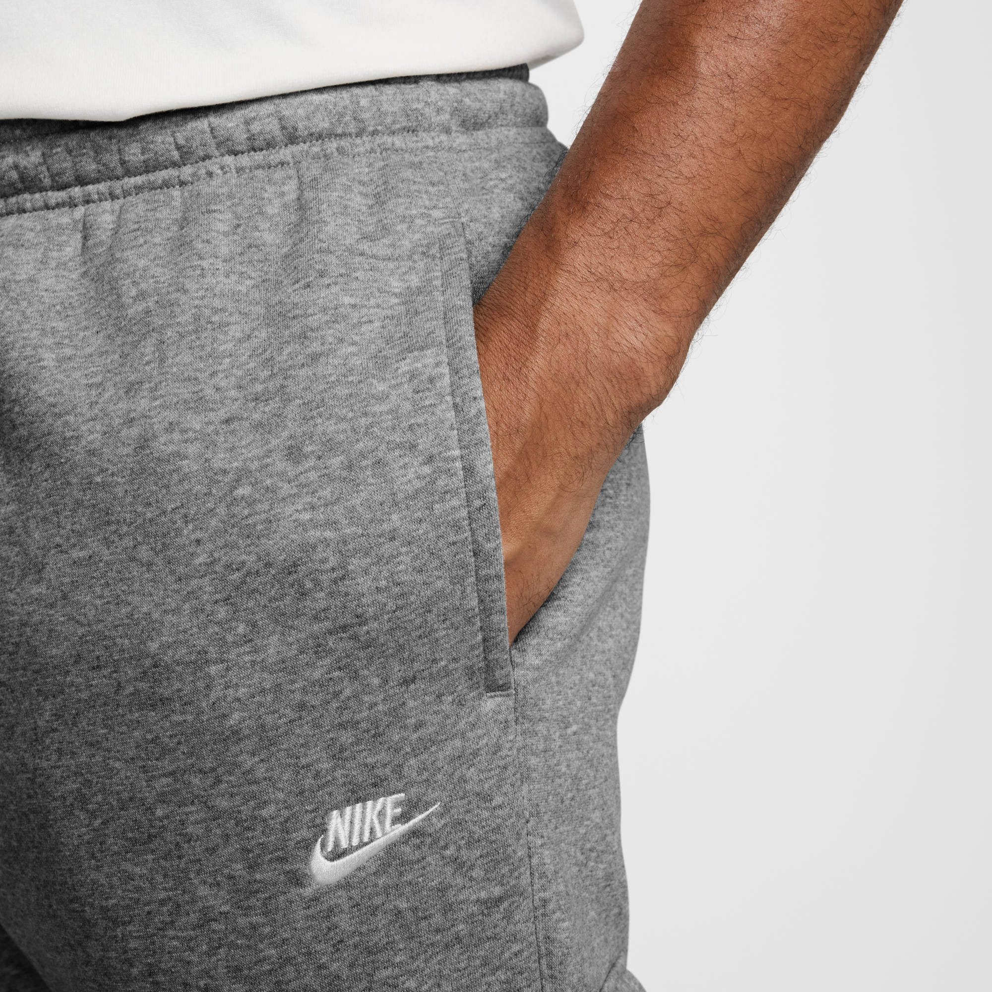 Nike Sportswear Sporthose W J BRK FLC PANT 24 leichtes Material, bequeme Passform, sportlicher Stil