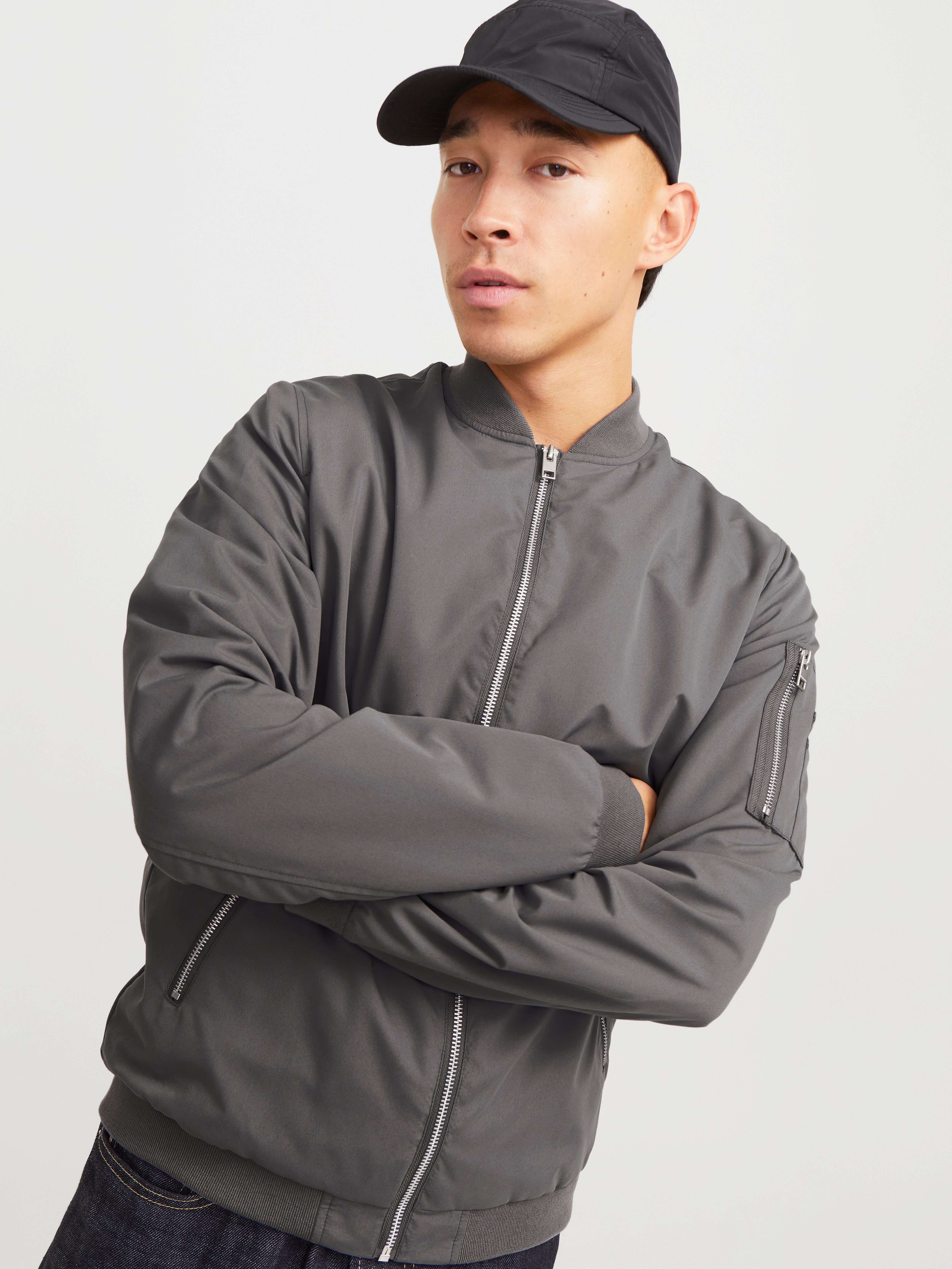 Jack & Jones Blouson JJERUSH mit Stehkragen und Reißverschlusstaschen unifa günstig online kaufen