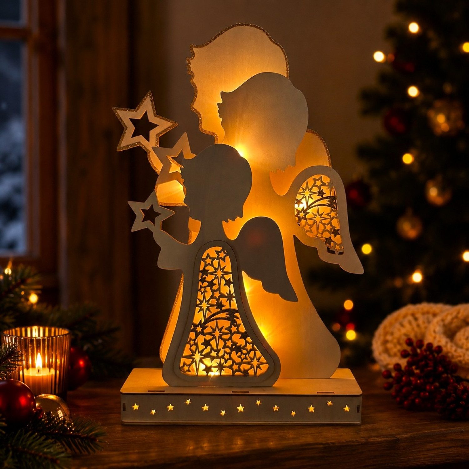 Online-Fuchs LED Dekofigur großer Engel aus Holz mit LED-Beleuchtung und Timer - Weihnachtsdeko, leichte 3D-Optik mit Hologrammfolie, 12 warmweiße LEDs, inklusive 6-Stunden Timerfunktion - 49 cm groß