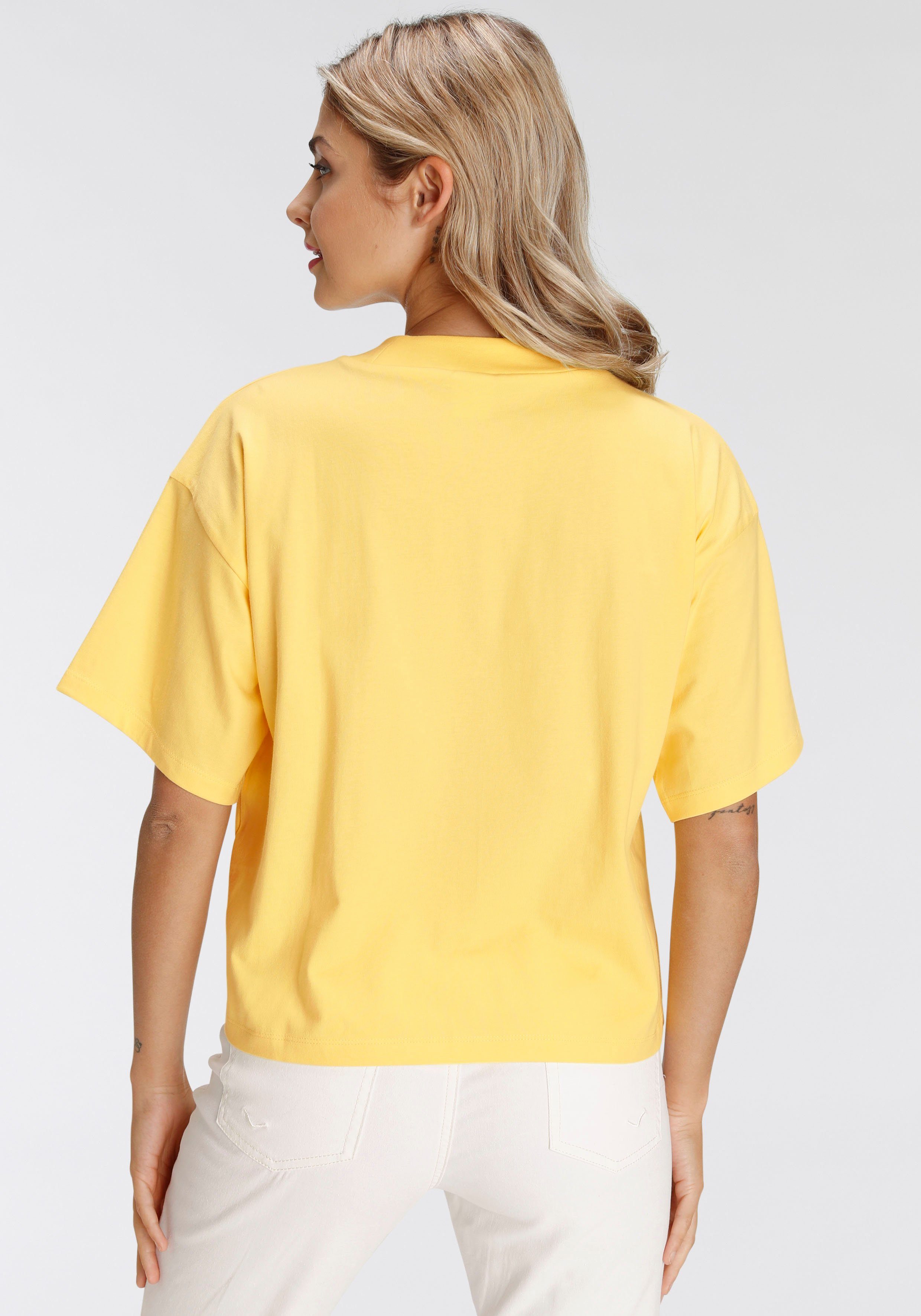 AJC Oversize-Shirt mit modisch breitem gelb Rippen-Rundhalsausschnitt vanille