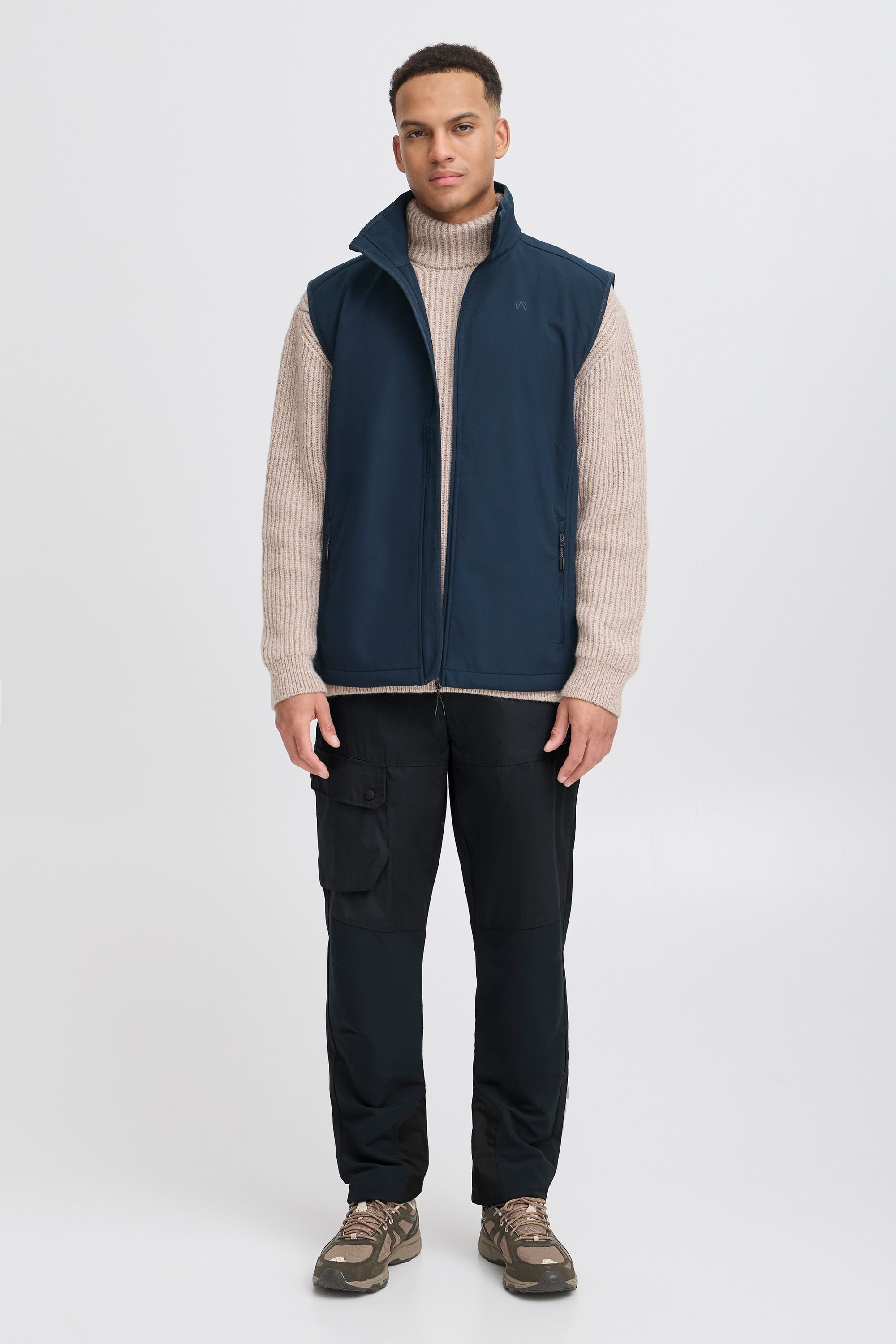 North Bend Softshellweste NBLang M Softshell W-PRO 8000 W-PRO 8.000 mit wasserdichter Beschichtung