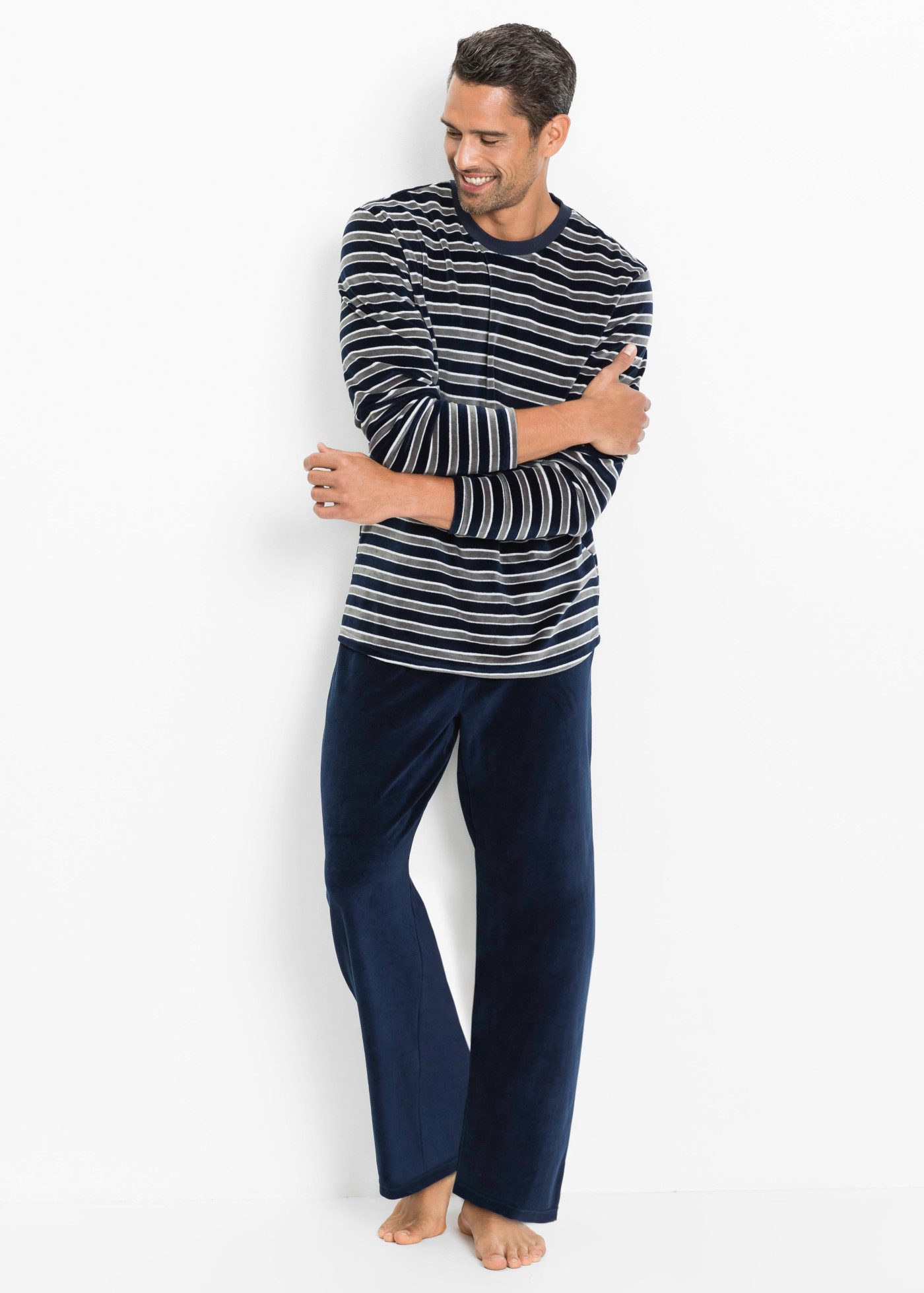 bonprix Pyjama (Set) aus Nicki-Material, lockere Passform, mit breitem Komfortbund