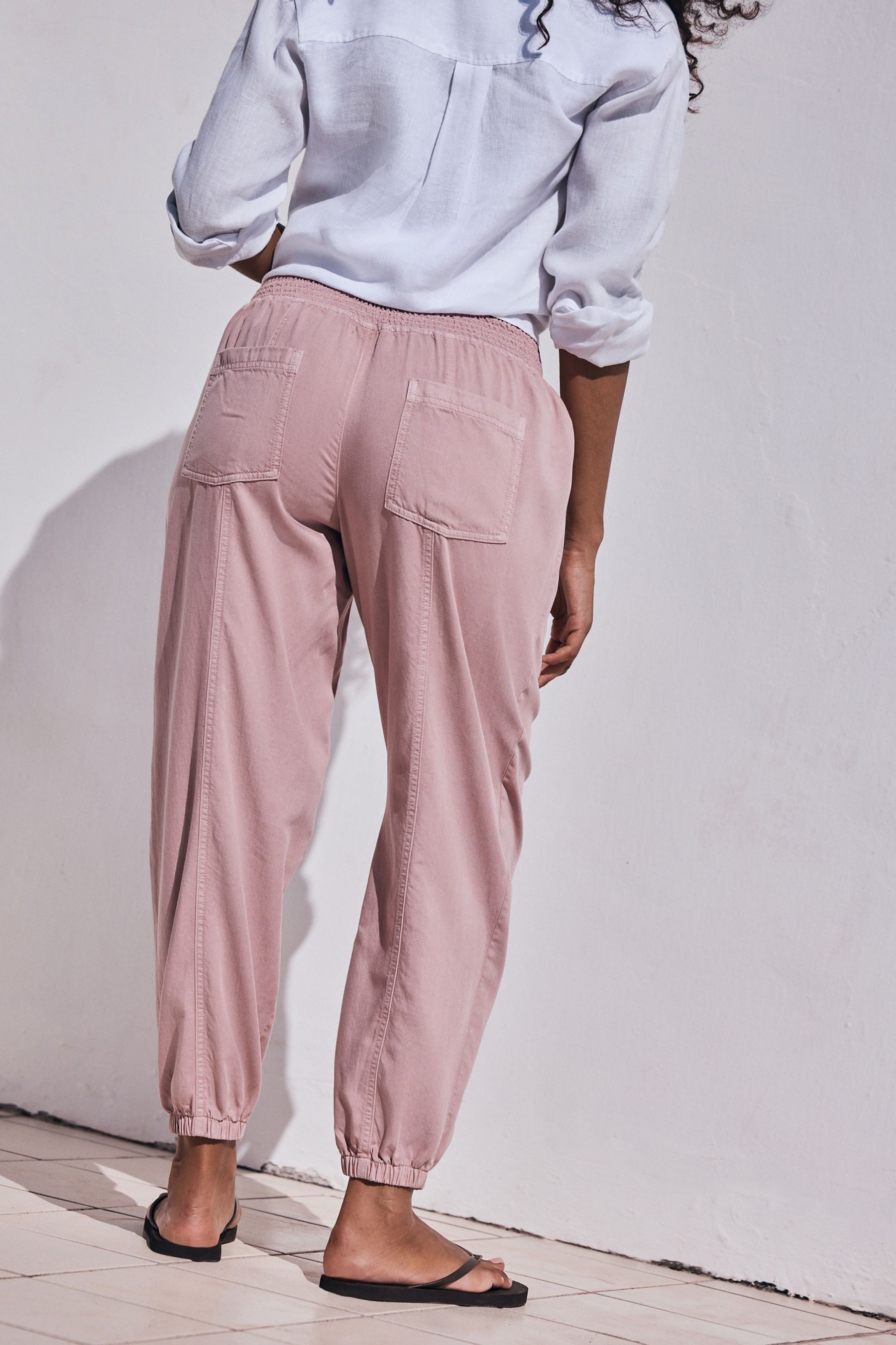 Next Haremsjeans Leichte Denim-Haremshose aus Lyocellgemisch (1-tlg)