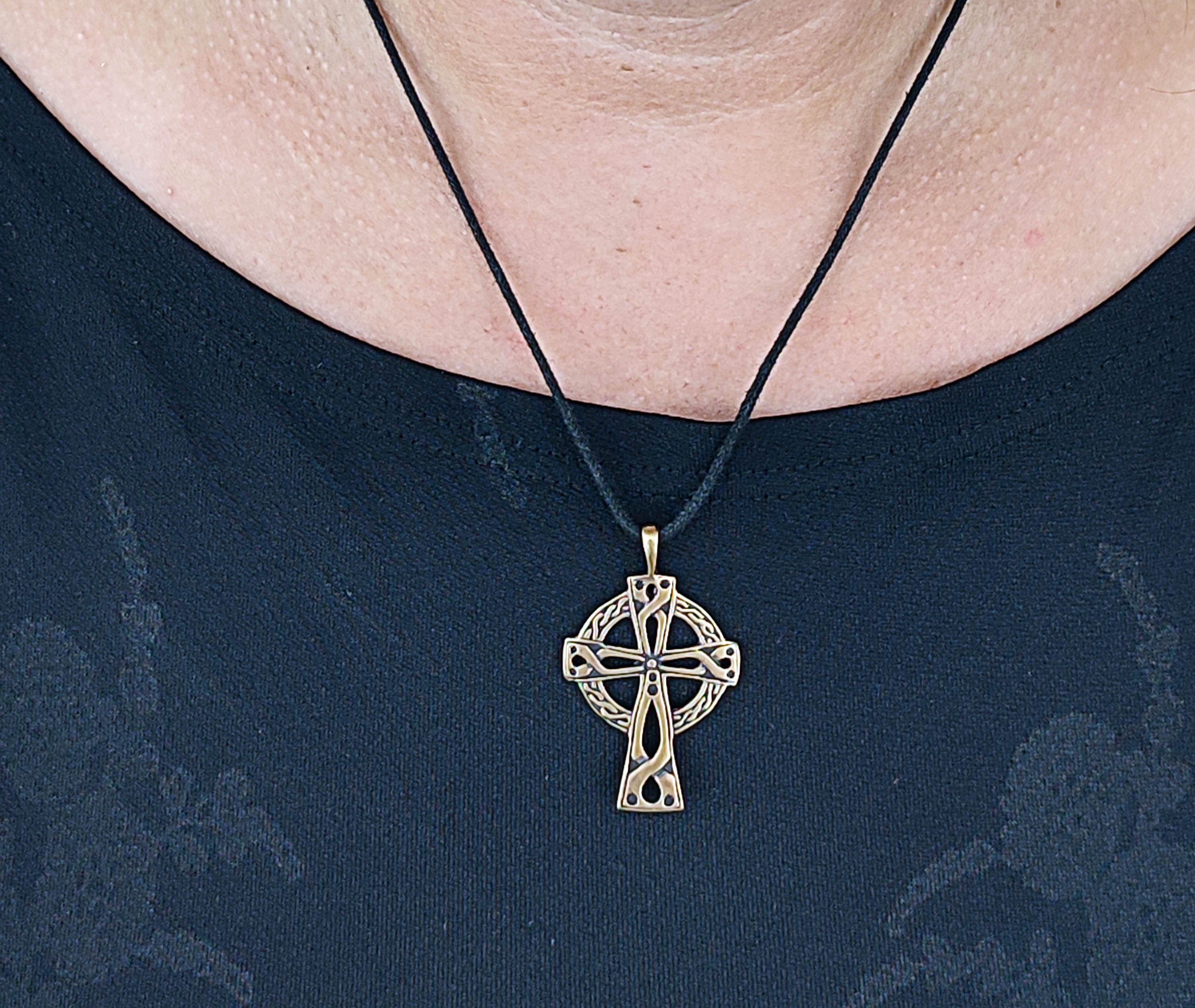 Kiss of Leather Kettenanhänger Keltenkreuz Radkreuz Kelten keltisch Kreuz Bronze Anhänger Kette Nr. 9